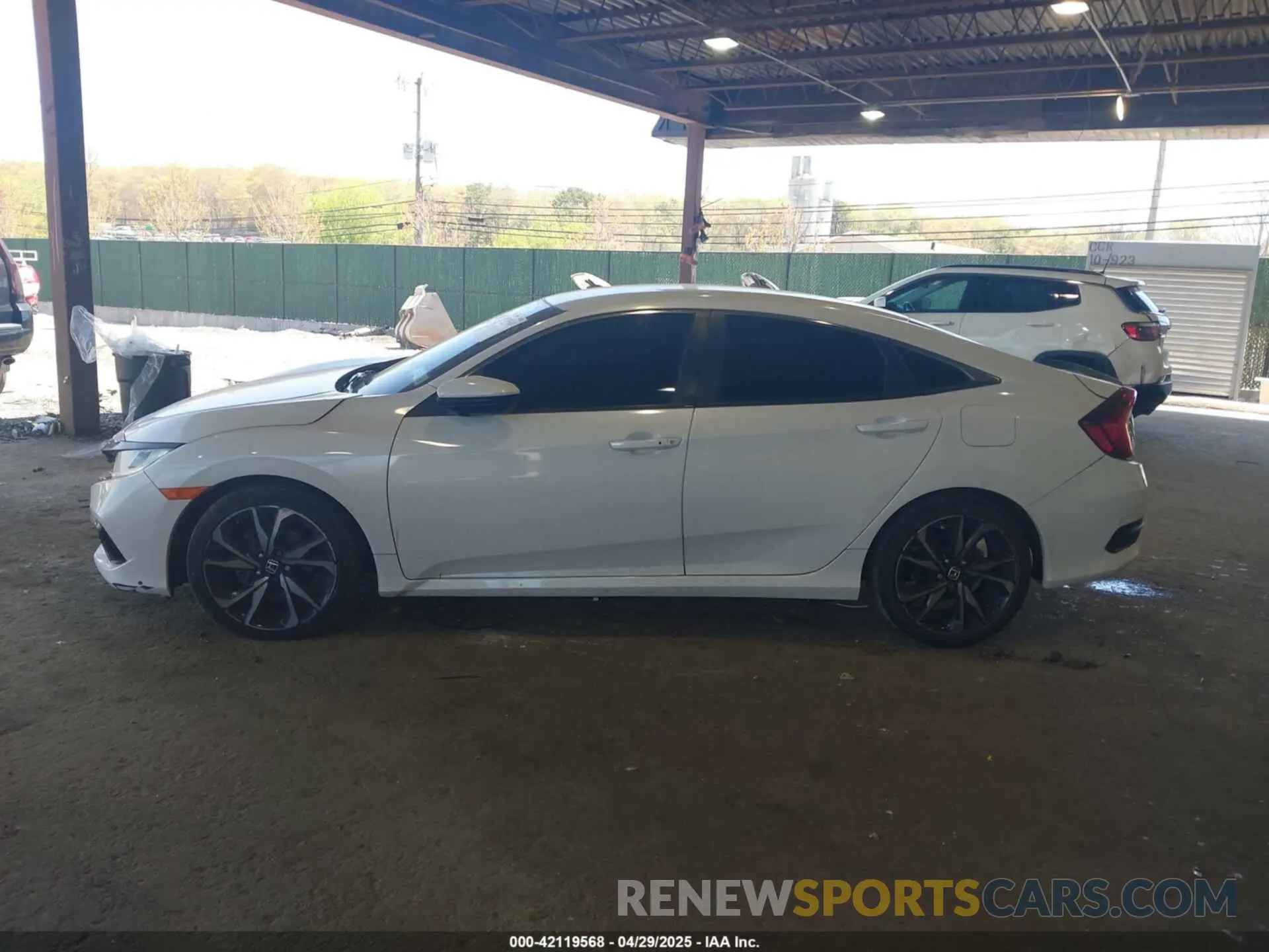 14 fotografías del automóvil dañado 2HGFC2F83LH522732 HONDA CIVIC 2020