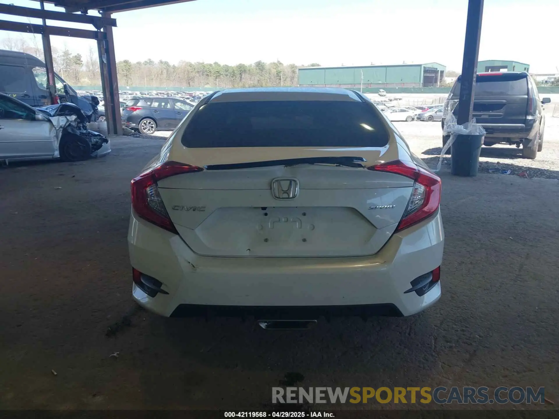16 fotografías del automóvil dañado 2HGFC2F83LH522732 HONDA CIVIC 2020