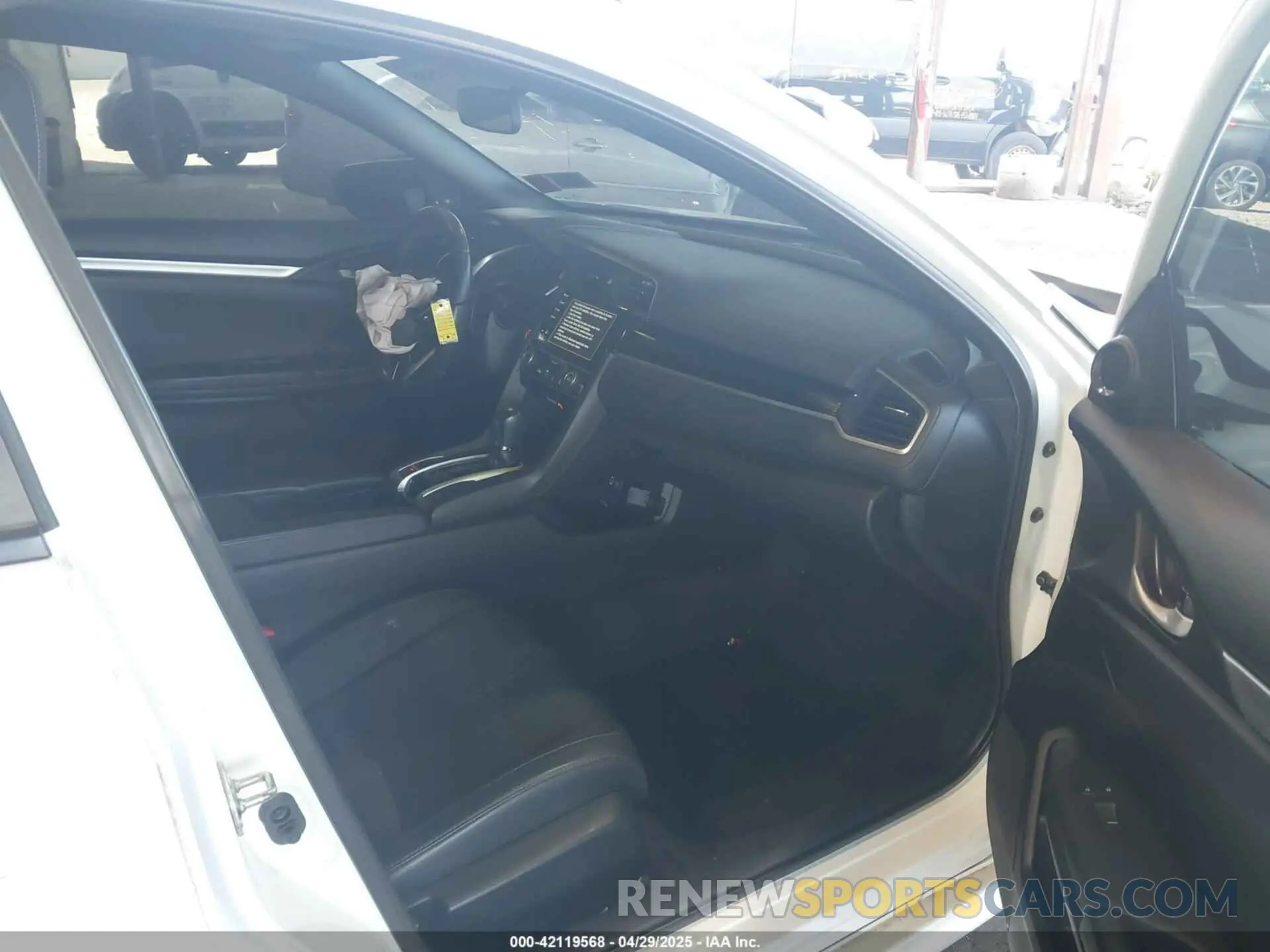 5 fotografías del automóvil dañado 2HGFC2F83LH522732 HONDA CIVIC 2020