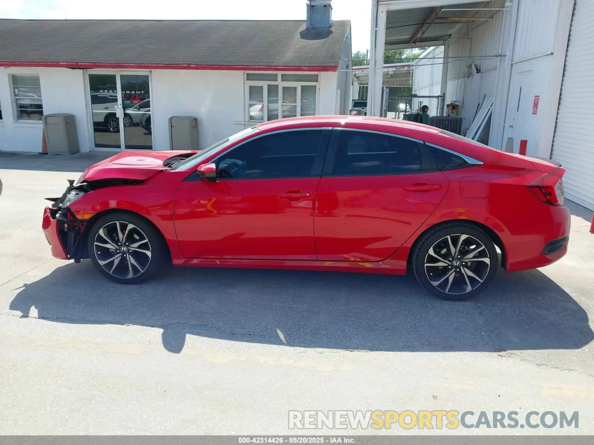 14 fotografías del automóvil dañado 2HGFC2F83LH545556 HONDA CIVIC 2020