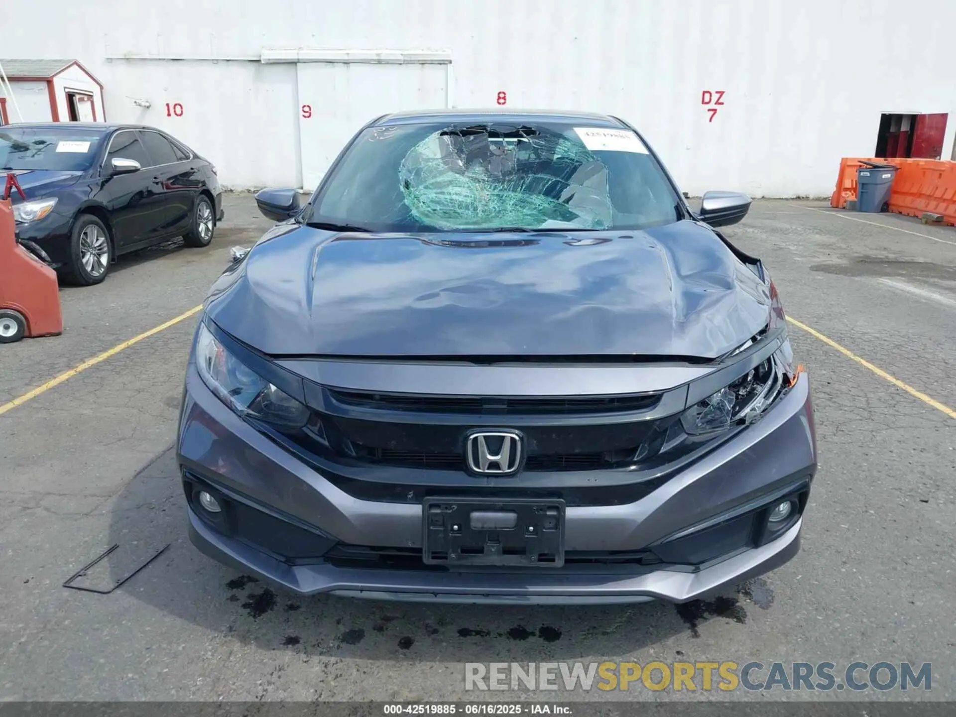 12 fotografías del automóvil dañado 2HGFC2F83LH587533 HONDA CIVIC 2020