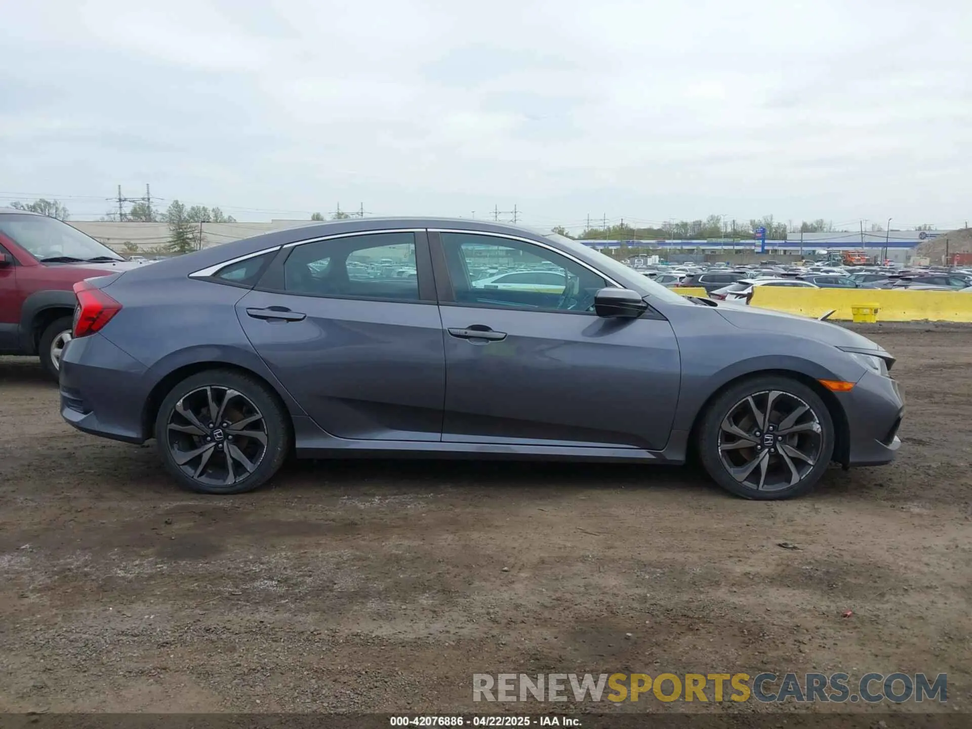 13 fotografías del automóvil dañado 2HGFC2F84LH571051 HONDA CIVIC 2020