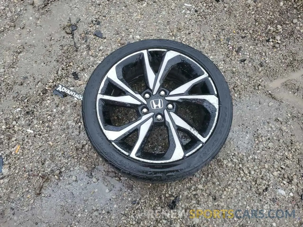 12 fotografías del automóvil dañado 2HGFC2F86LH526998 HONDA CIVIC 2020
