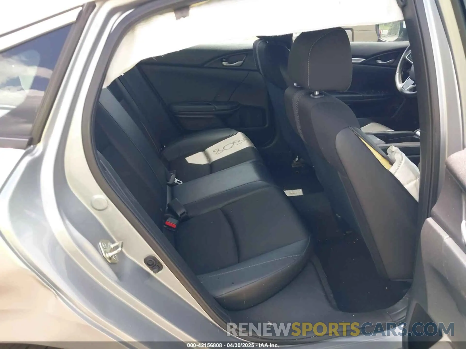 8 fotografías del automóvil dañado 2HGFC2F87LH542725 HONDA CIVIC 2020