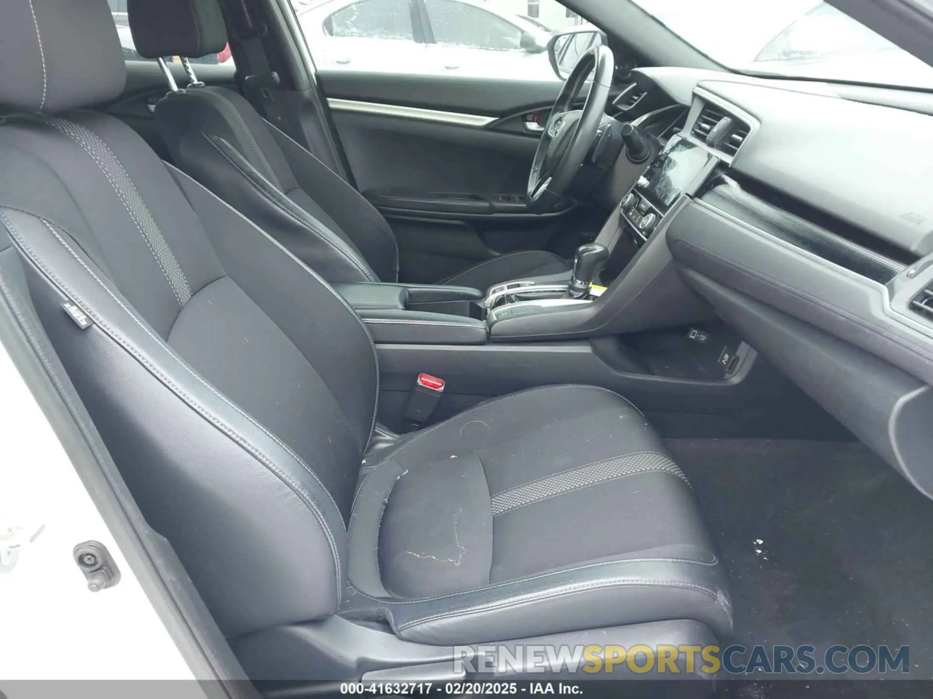 5 fotografías del automóvil dañado 2HGFC2F88LH532186 HONDA CIVIC 2020