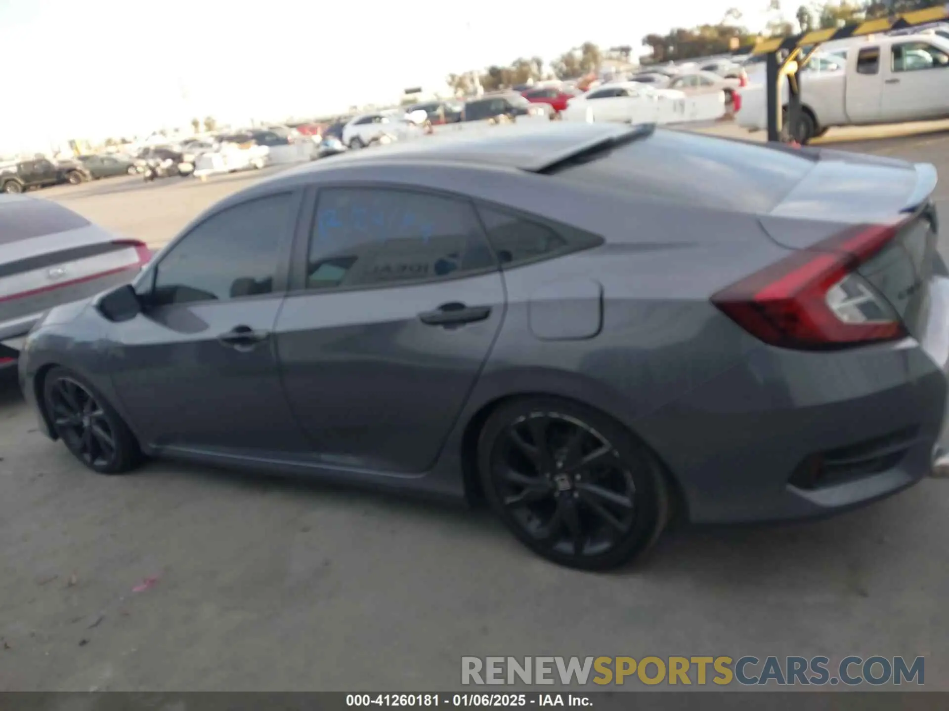 13 fotografías del automóvil dañado 2HGFC2F88LH545892 HONDA CIVIC 2020