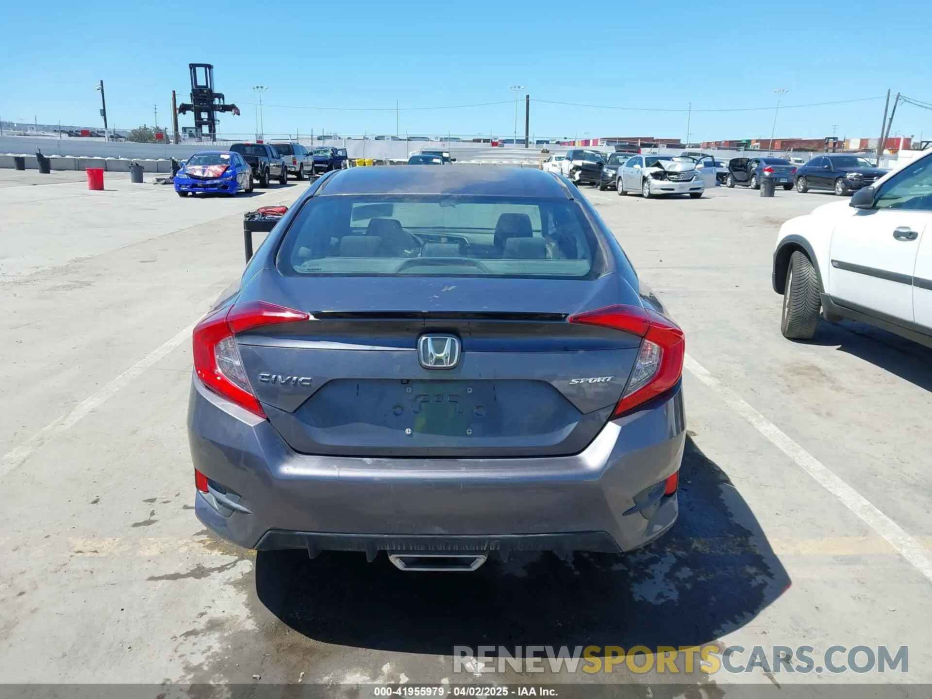 16 fotografías del automóvil dañado 2HGFC2F88LH558707 HONDA CIVIC 2020