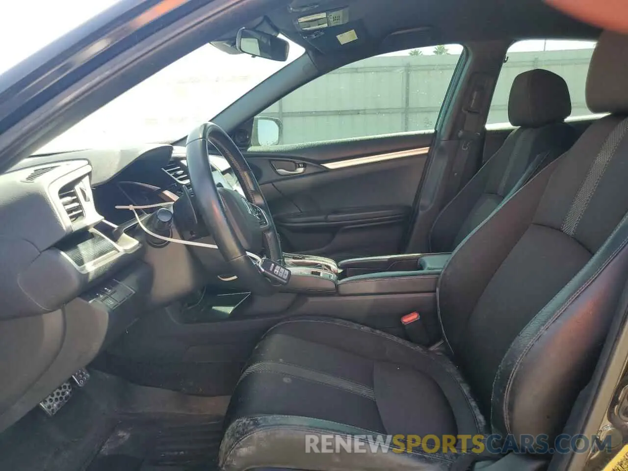 7 fotografías del automóvil dañado 2HGFC2F88LH602379 HONDA CIVIC 2020