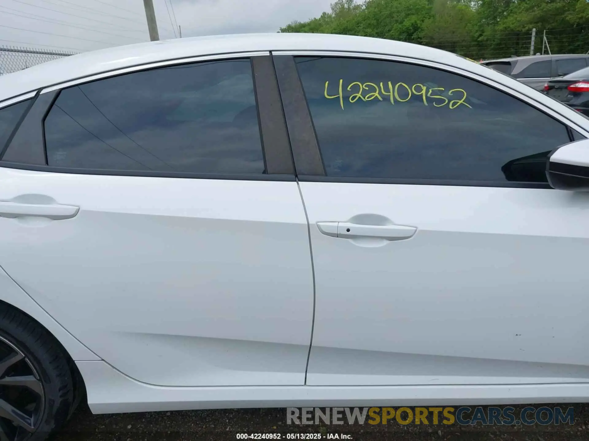 13 fotografías del automóvil dañado 2HGFC2F89LH504574 HONDA CIVIC 2020