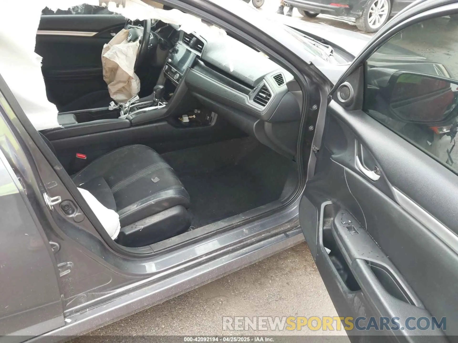 5 fotografías del automóvil dañado 2HGFC2F89LH531726 HONDA CIVIC 2020