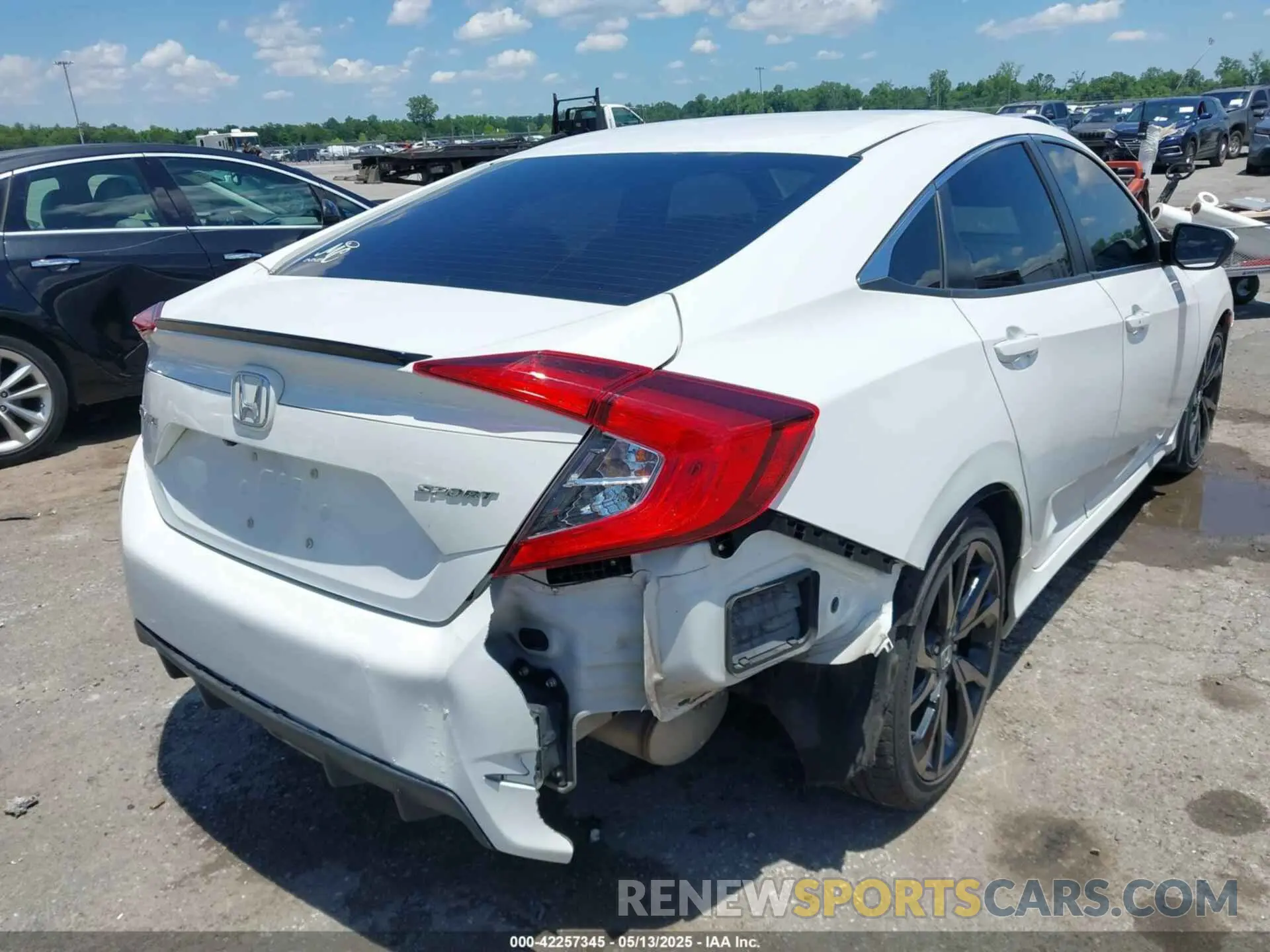 4 fotografías del automóvil dañado 2HGFC2F89LH556674 HONDA CIVIC 2020