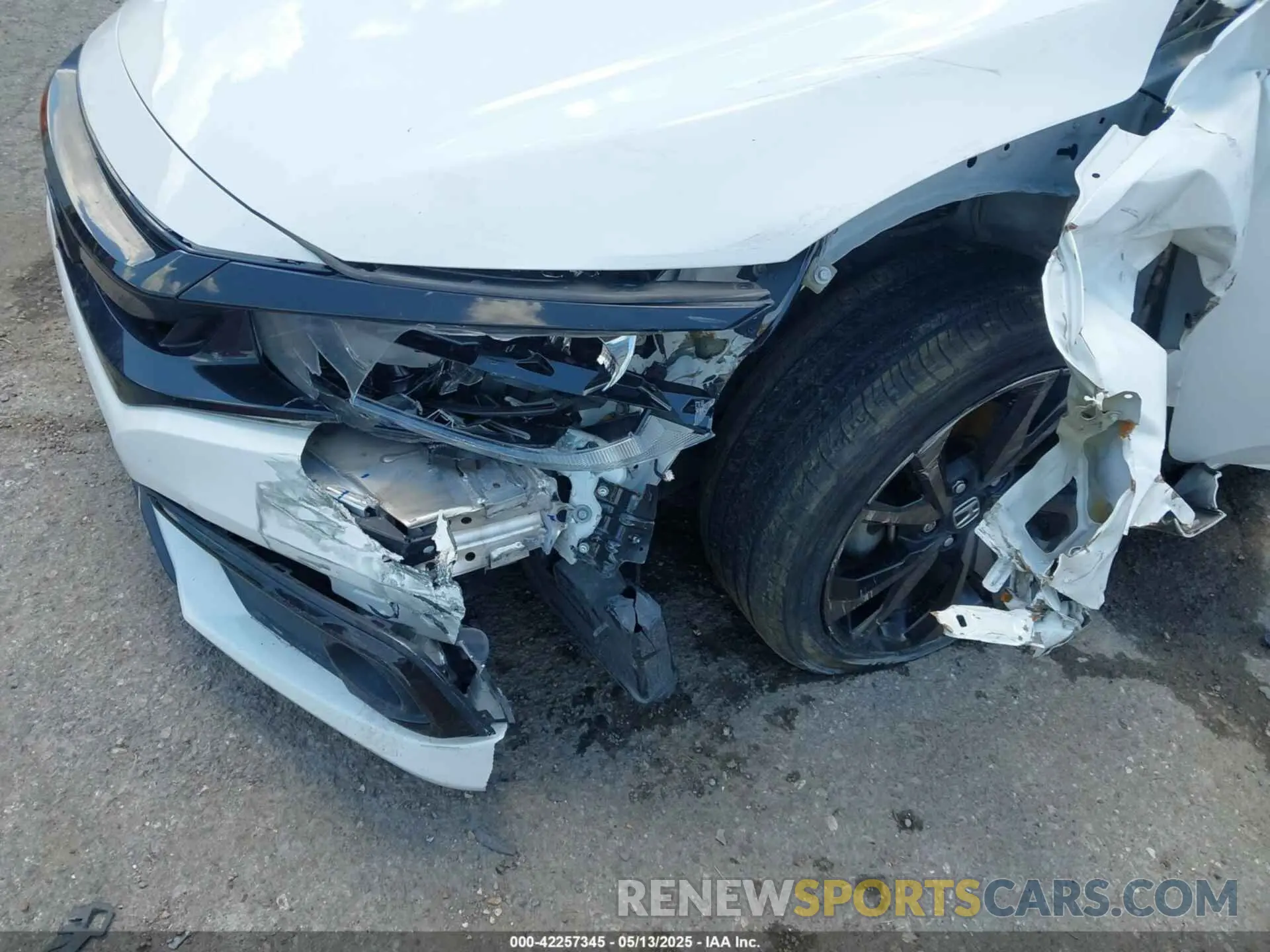 6 fotografías del automóvil dañado 2HGFC2F89LH556674 HONDA CIVIC 2020