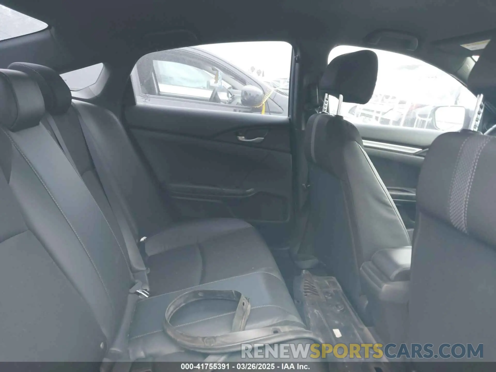 8 fotografías del automóvil dañado 2HGFC2F8XLH542265 HONDA CIVIC 2020