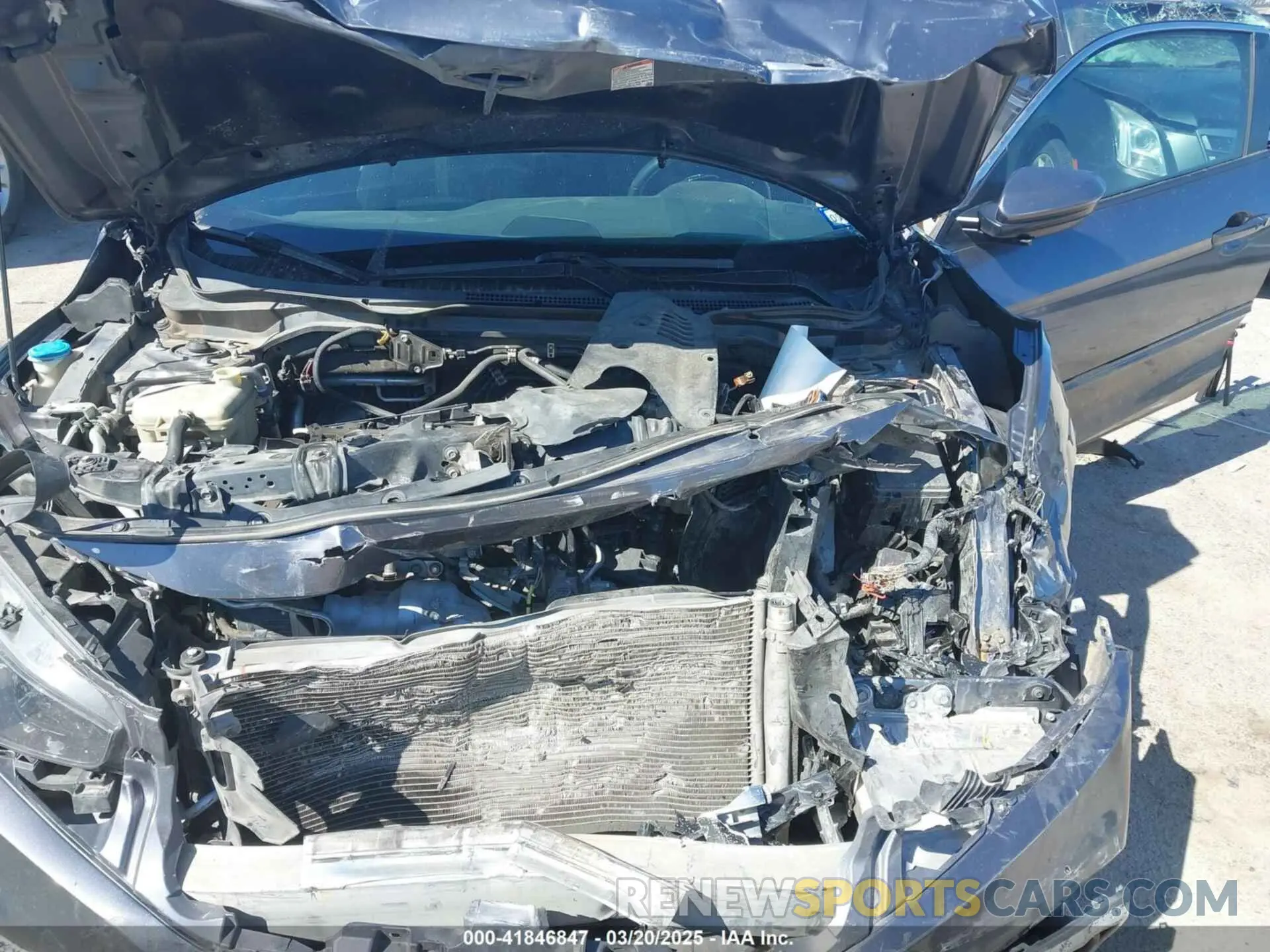 10 fotografías del automóvil dañado 2HGFC3B37LH351824 HONDA CIVIC 2020