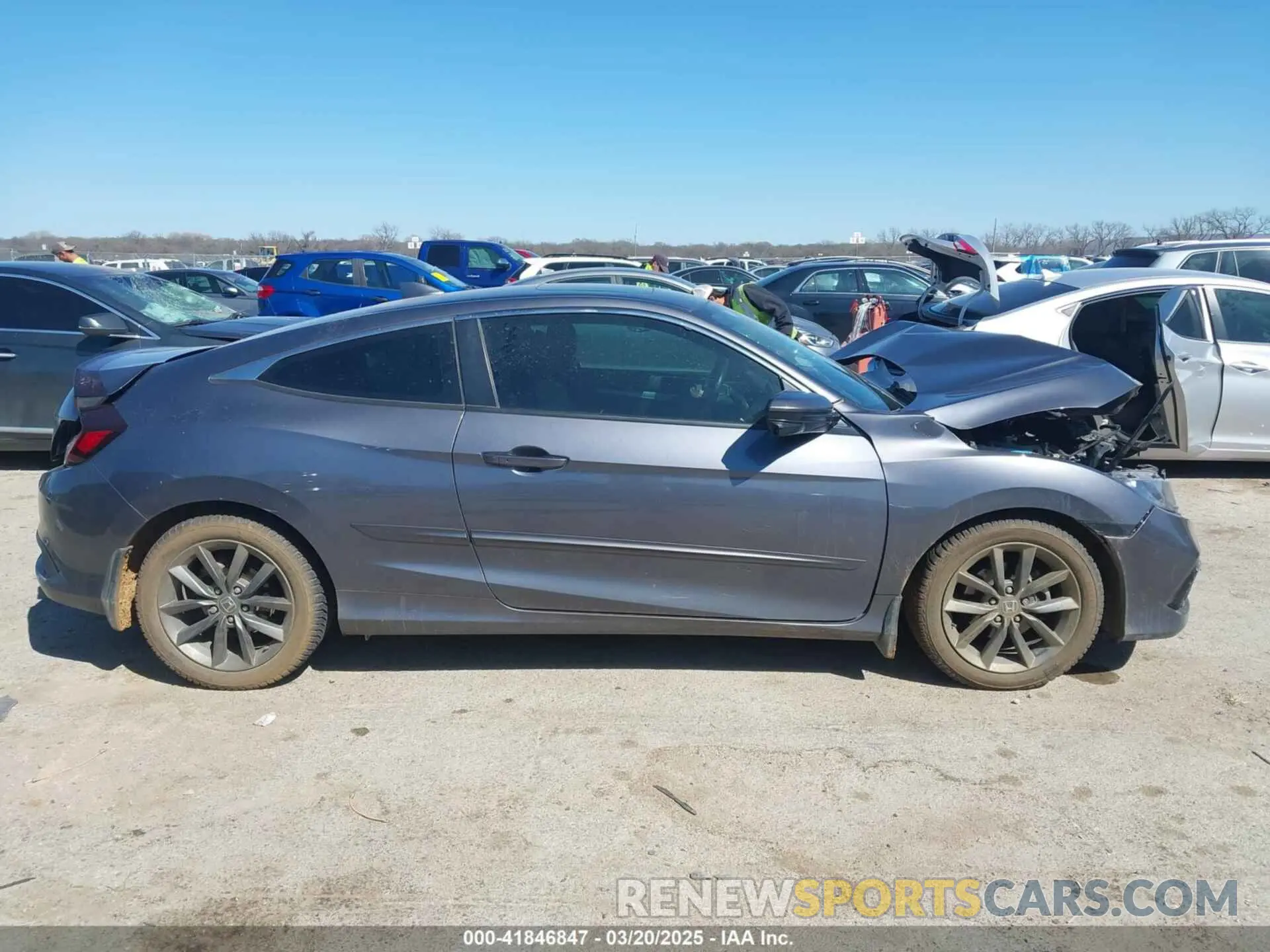 13 fotografías del automóvil dañado 2HGFC3B37LH351824 HONDA CIVIC 2020