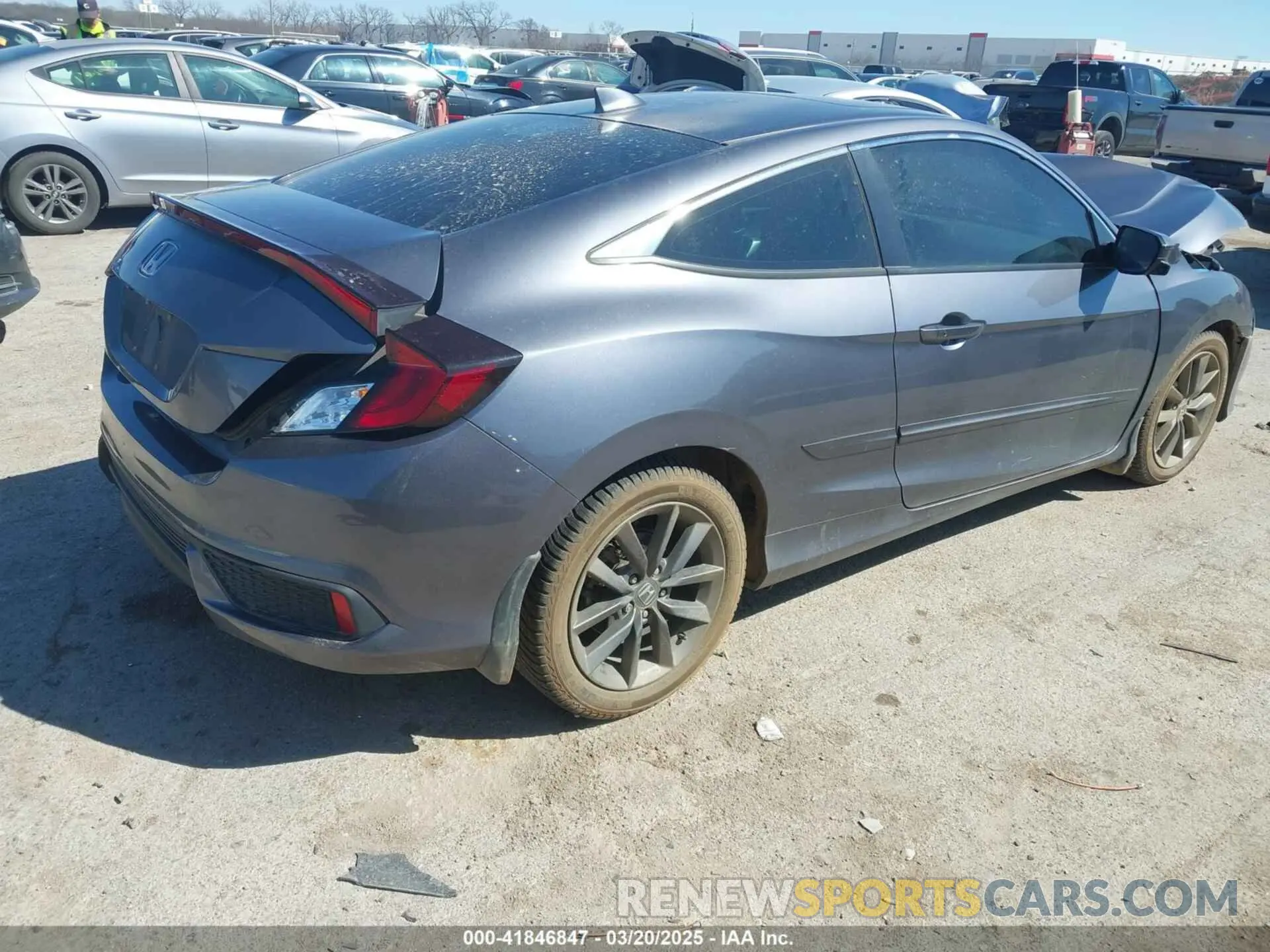 4 fotografías del automóvil dañado 2HGFC3B37LH351824 HONDA CIVIC 2020