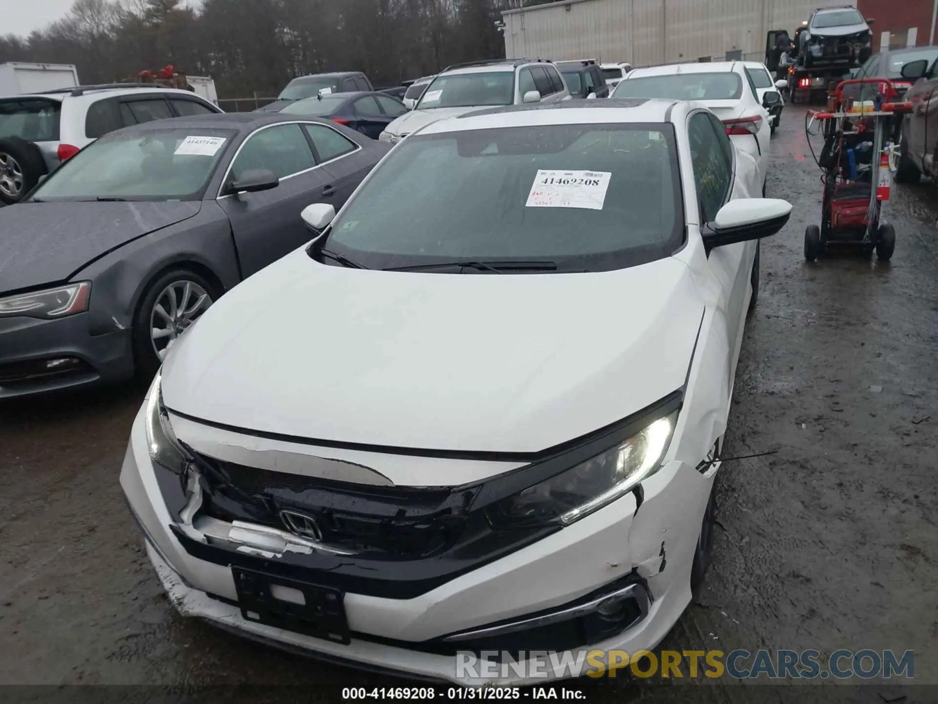 12 fotografías del automóvil dañado 2HGFC3B39LH352621 HONDA CIVIC 2020