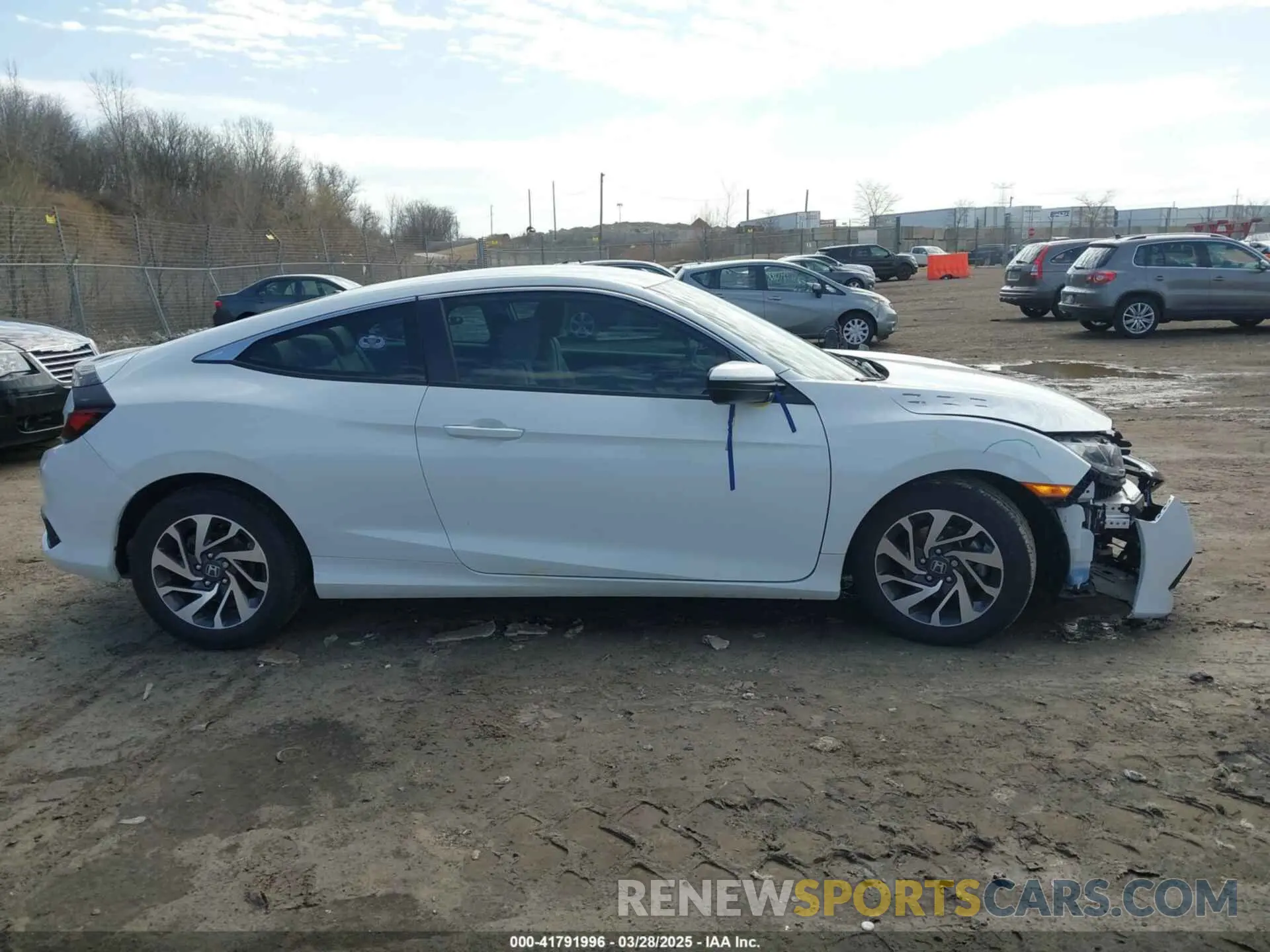 13 fotografías del automóvil dañado 2HGFC4B67LH305295 HONDA CIVIC 2020