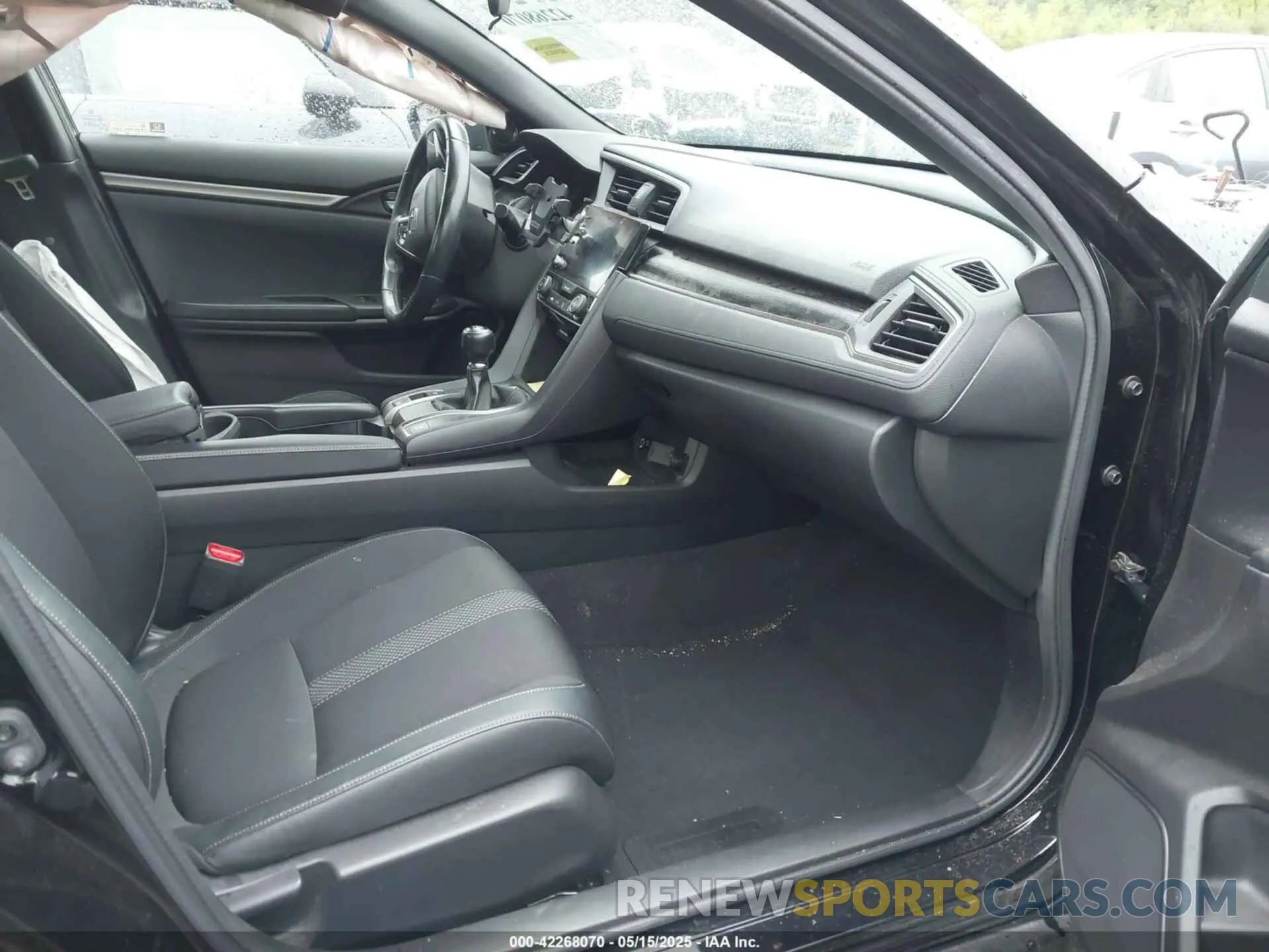 5 fotografías del automóvil dañado SHHFK7G41LU213520 HONDA CIVIC 2020
