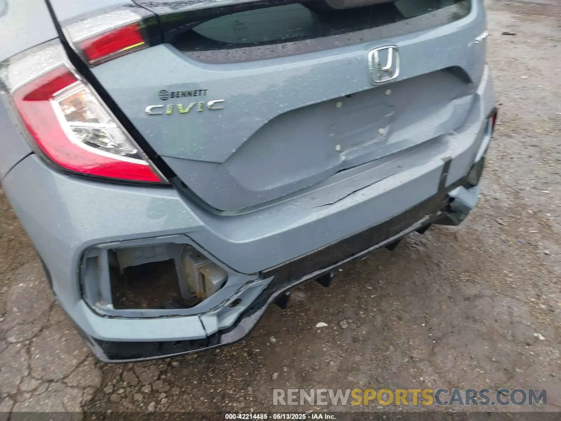 6 fotografías del automóvil dañado SHHFK7G48LU210971 HONDA CIVIC 2020