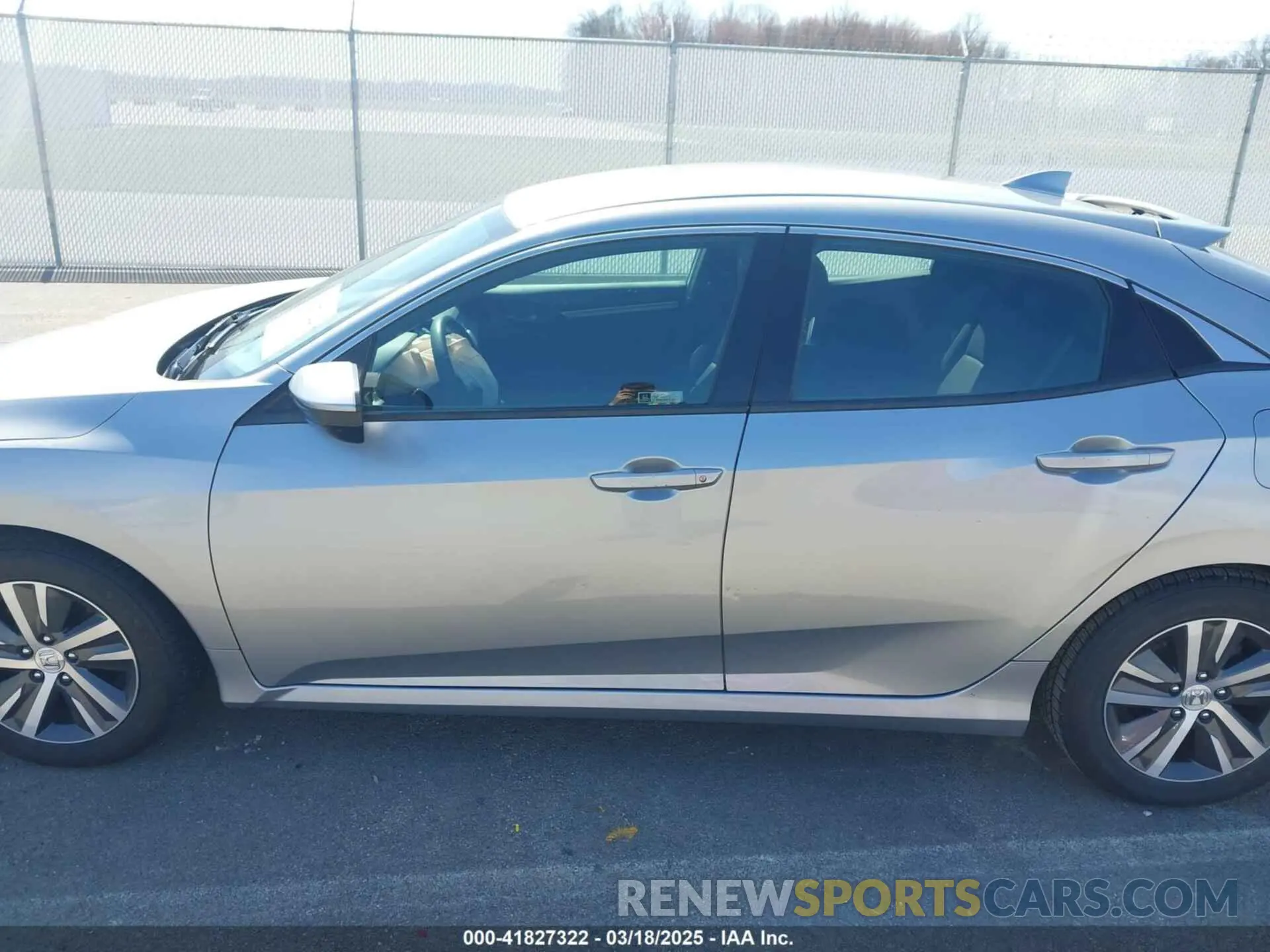 14 fotografías del automóvil dañado SHHFK7H34LU403866 HONDA CIVIC 2020