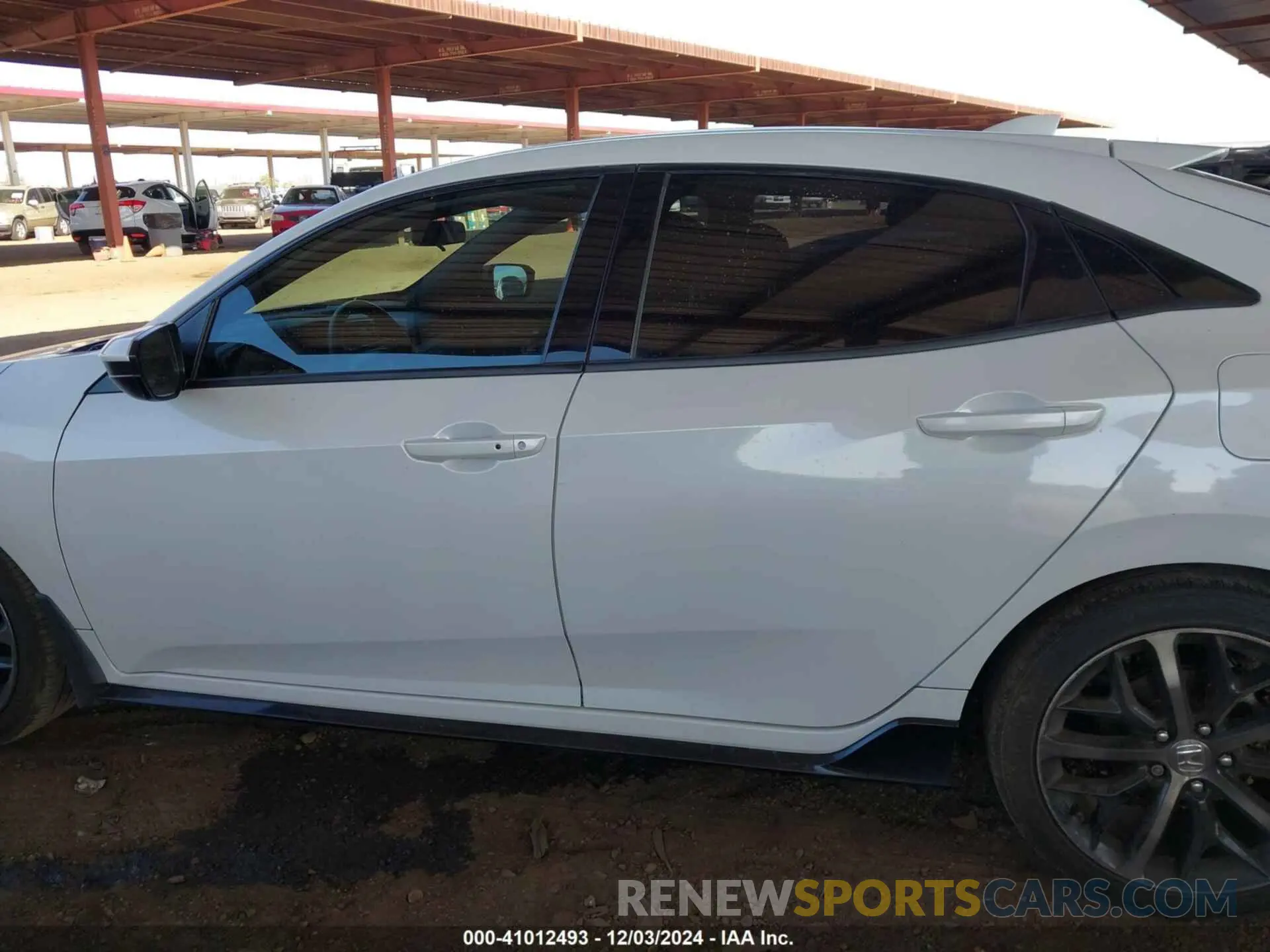 14 fotografías del automóvil dañado SHHFK7H41LU208378 HONDA CIVIC 2020