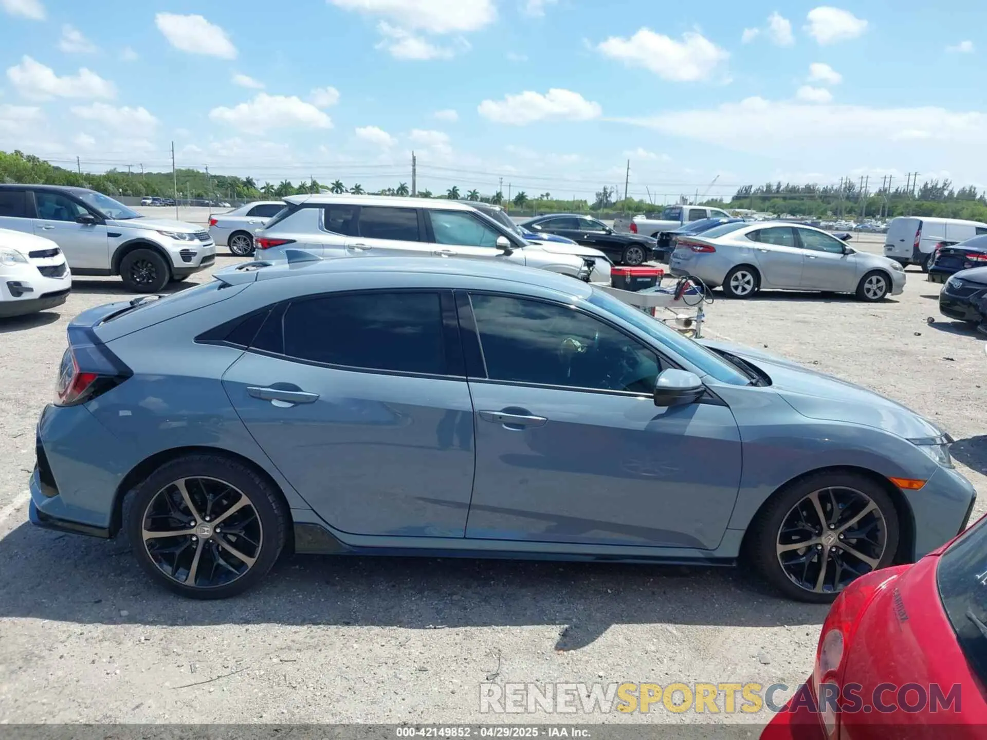 13 fotografías del automóvil dañado SHHFK7H42LU213055 HONDA CIVIC 2020