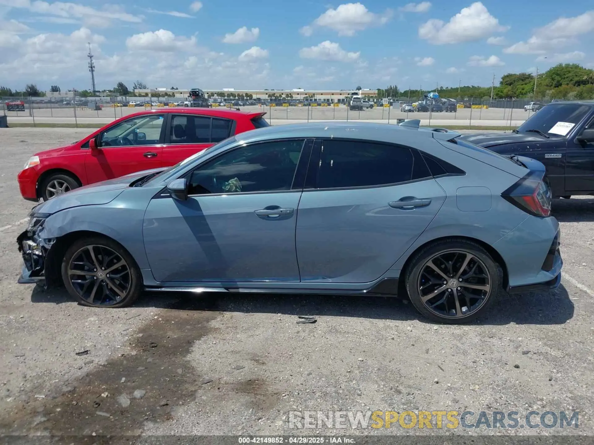 14 fotografías del automóvil dañado SHHFK7H42LU213055 HONDA CIVIC 2020
