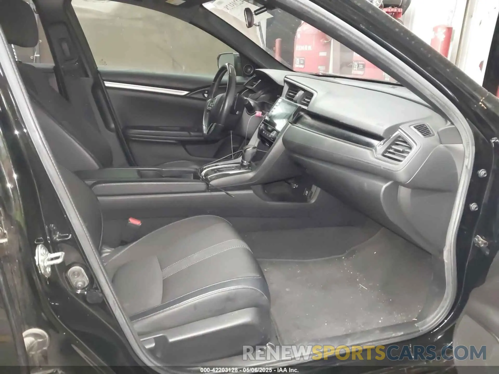 5 fotografías del automóvil dañado SHHFK7H43LU221147 HONDA CIVIC 2020