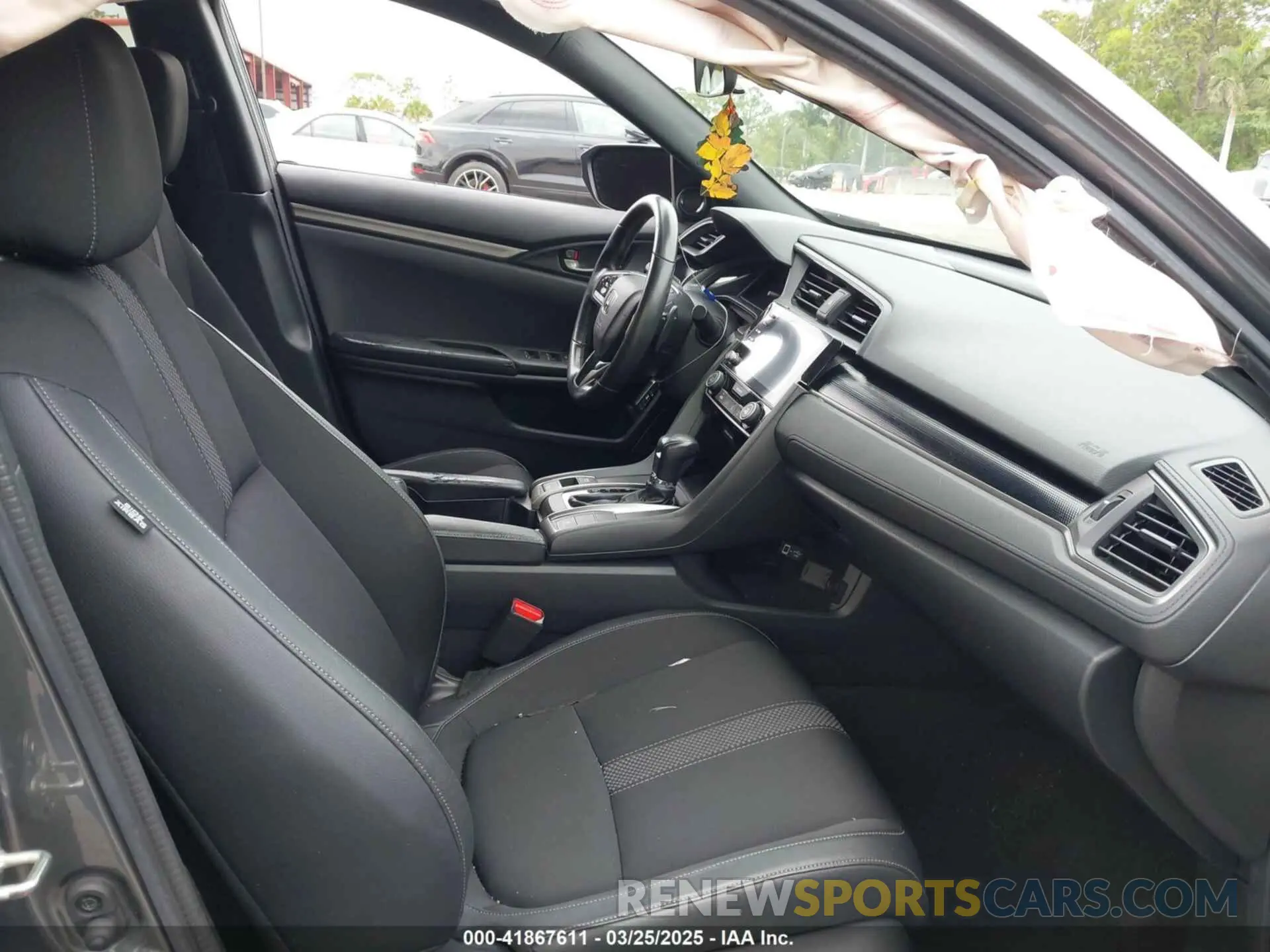 5 fotografías del automóvil dañado SHHFK7H49LU221721 HONDA CIVIC 2020