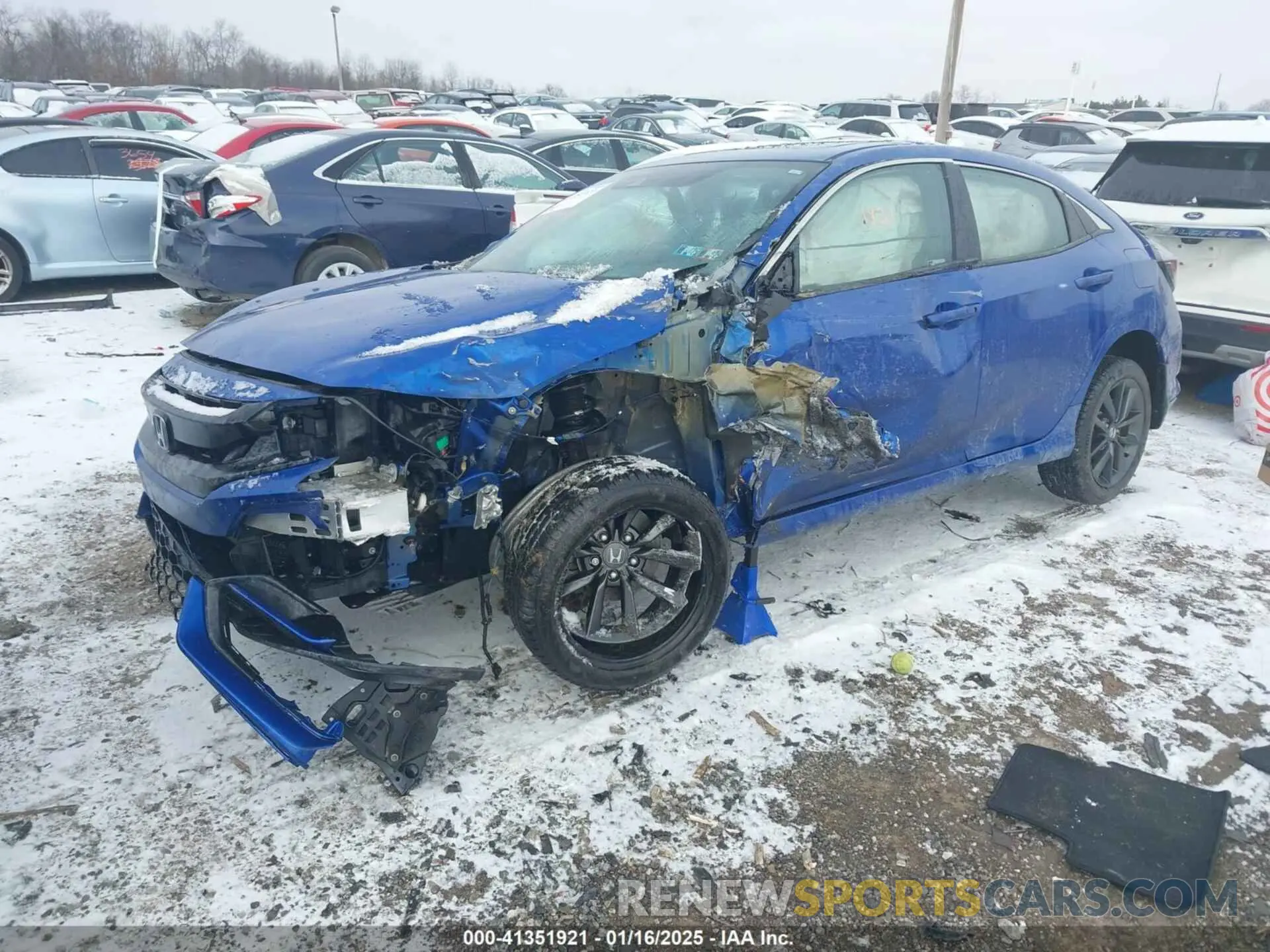 2 fotografías del automóvil dañado SHHFK7H64LU406518 HONDA CIVIC 2020