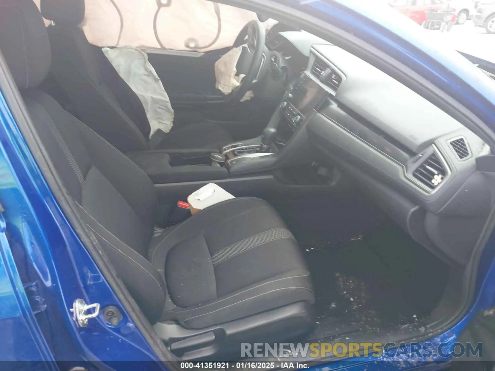 5 fotografías del automóvil dañado SHHFK7H64LU406518 HONDA CIVIC 2020