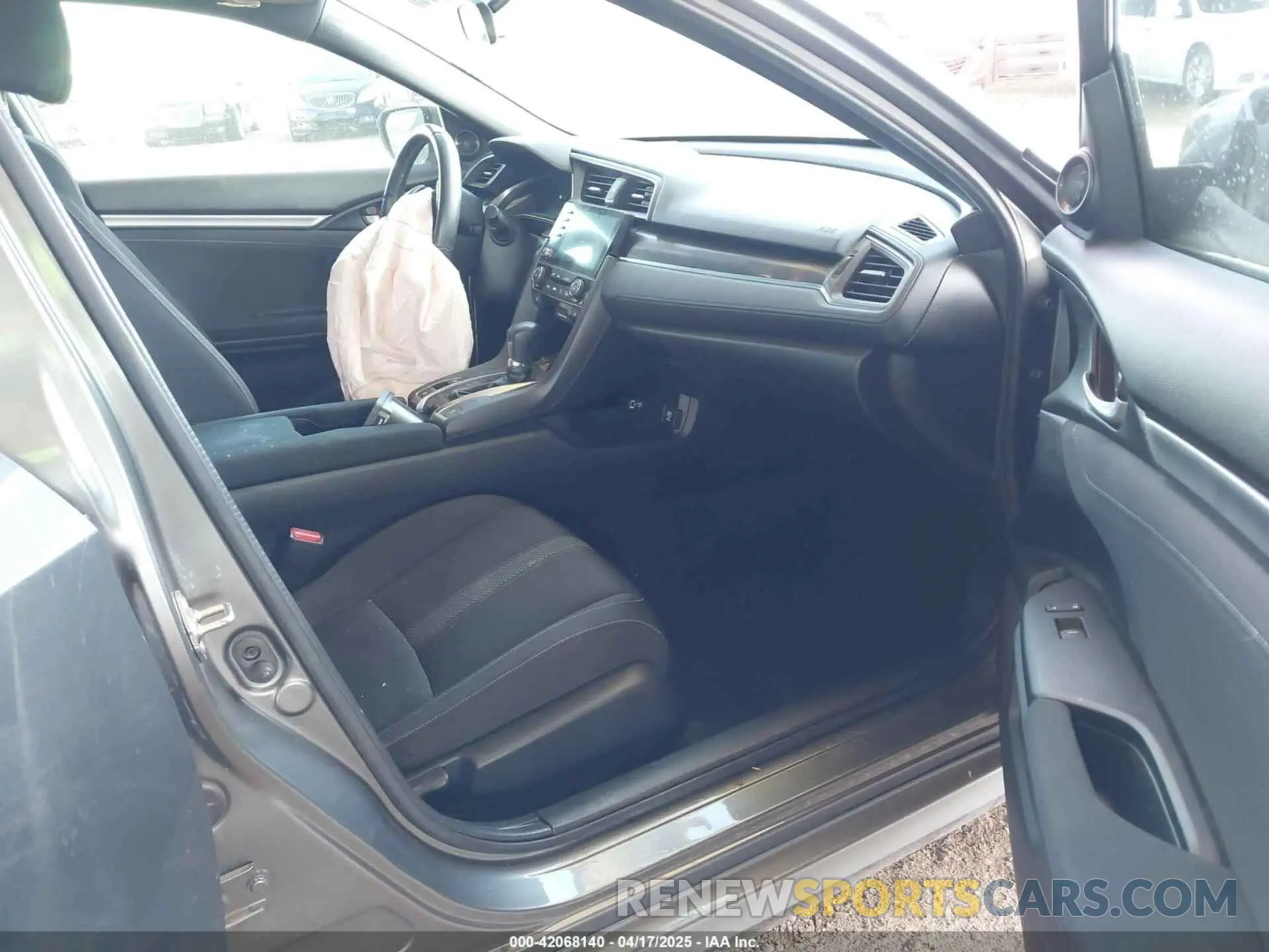 5 fotografías del automóvil dañado SHHFK7H66LU221192 HONDA CIVIC 2020