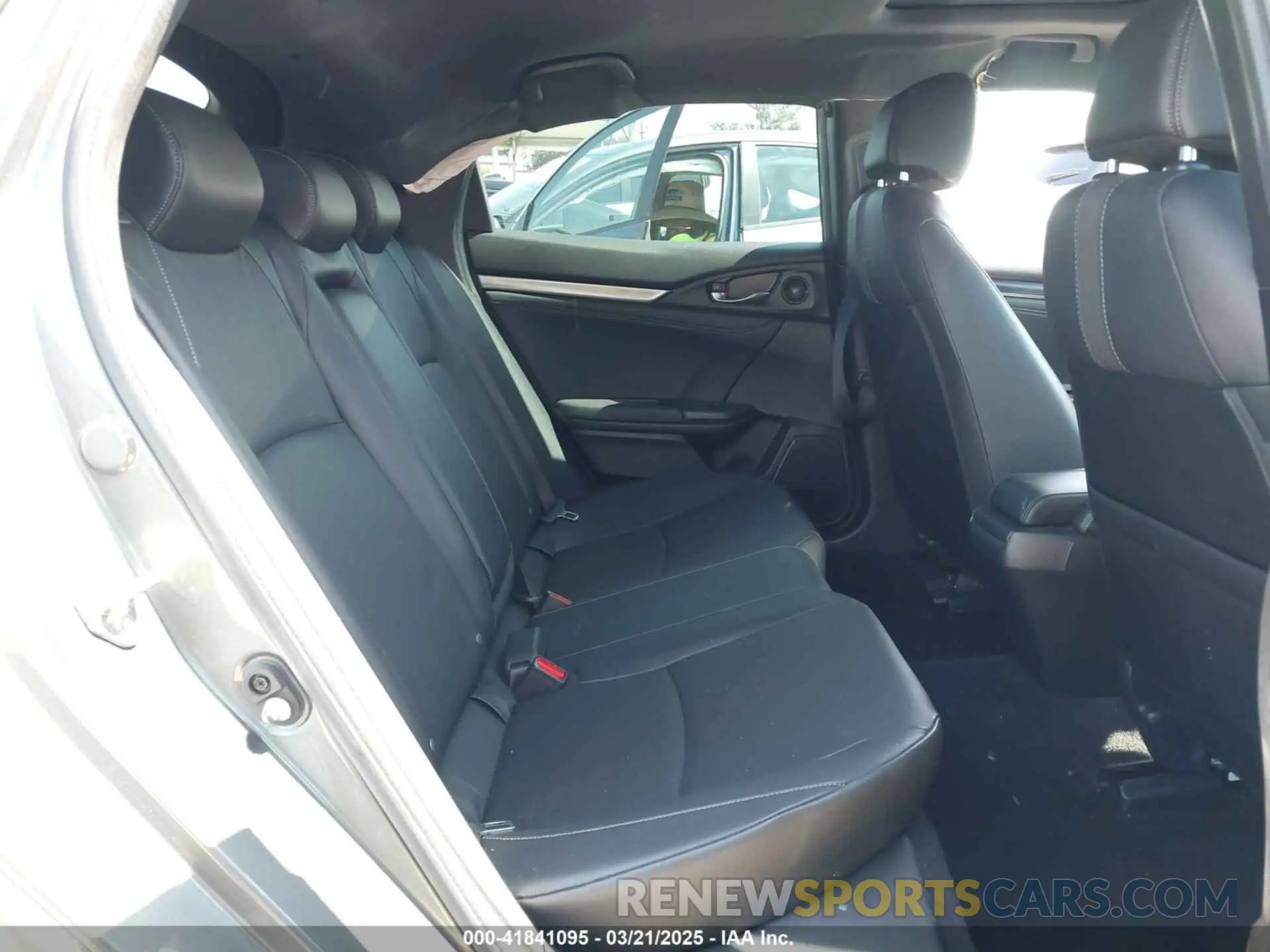 8 fotografías del automóvil dañado SHHFK7H80LU416318 HONDA CIVIC 2020