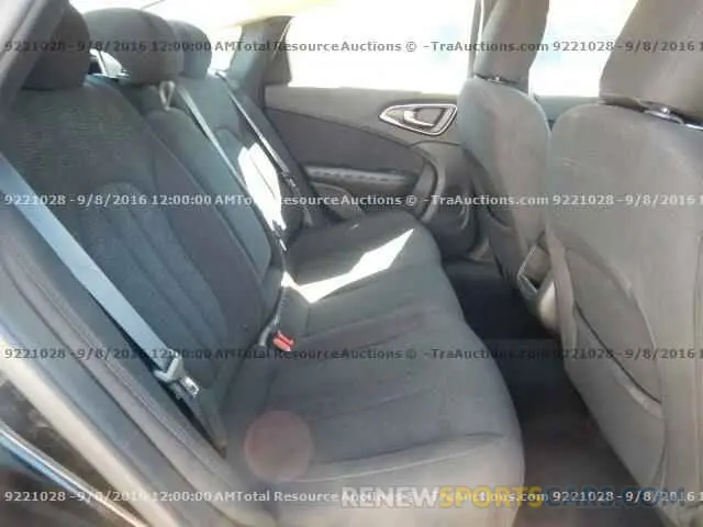 6 fotografías del automóvil dañado SHHFK7H82LU218999 HONDA CIVIC 2020