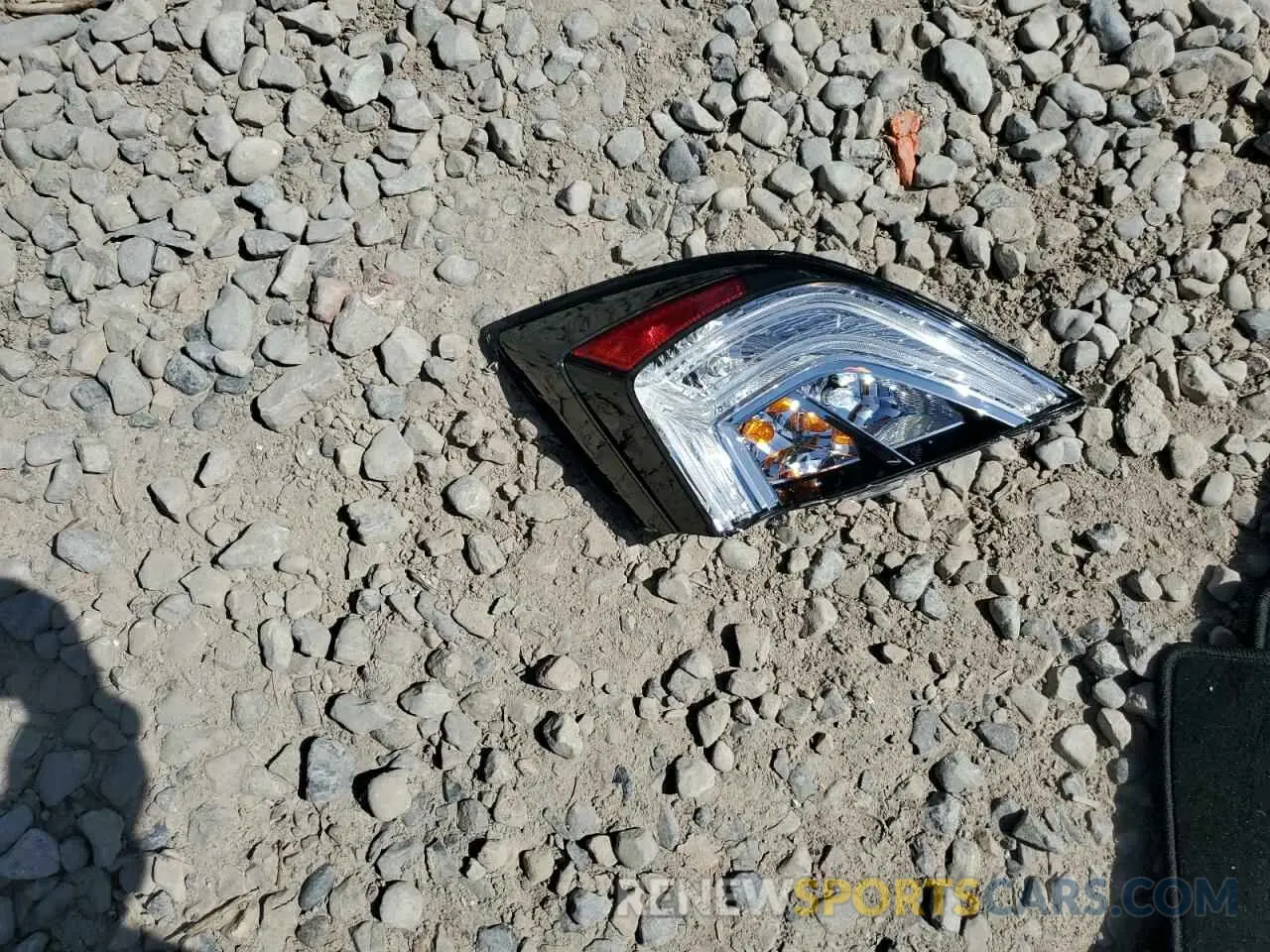 12 fotografías del automóvil dañado SHHFK7H83LU218994 HONDA CIVIC 2020