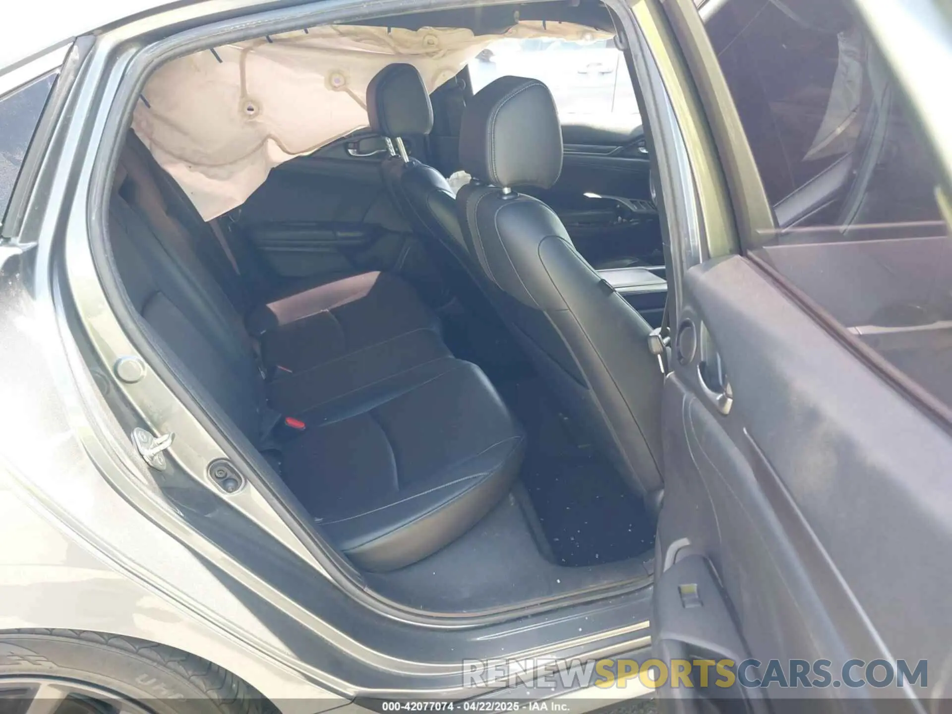 8 fotografías del automóvil dañado SHHFK7H88LU414008 HONDA CIVIC 2020
