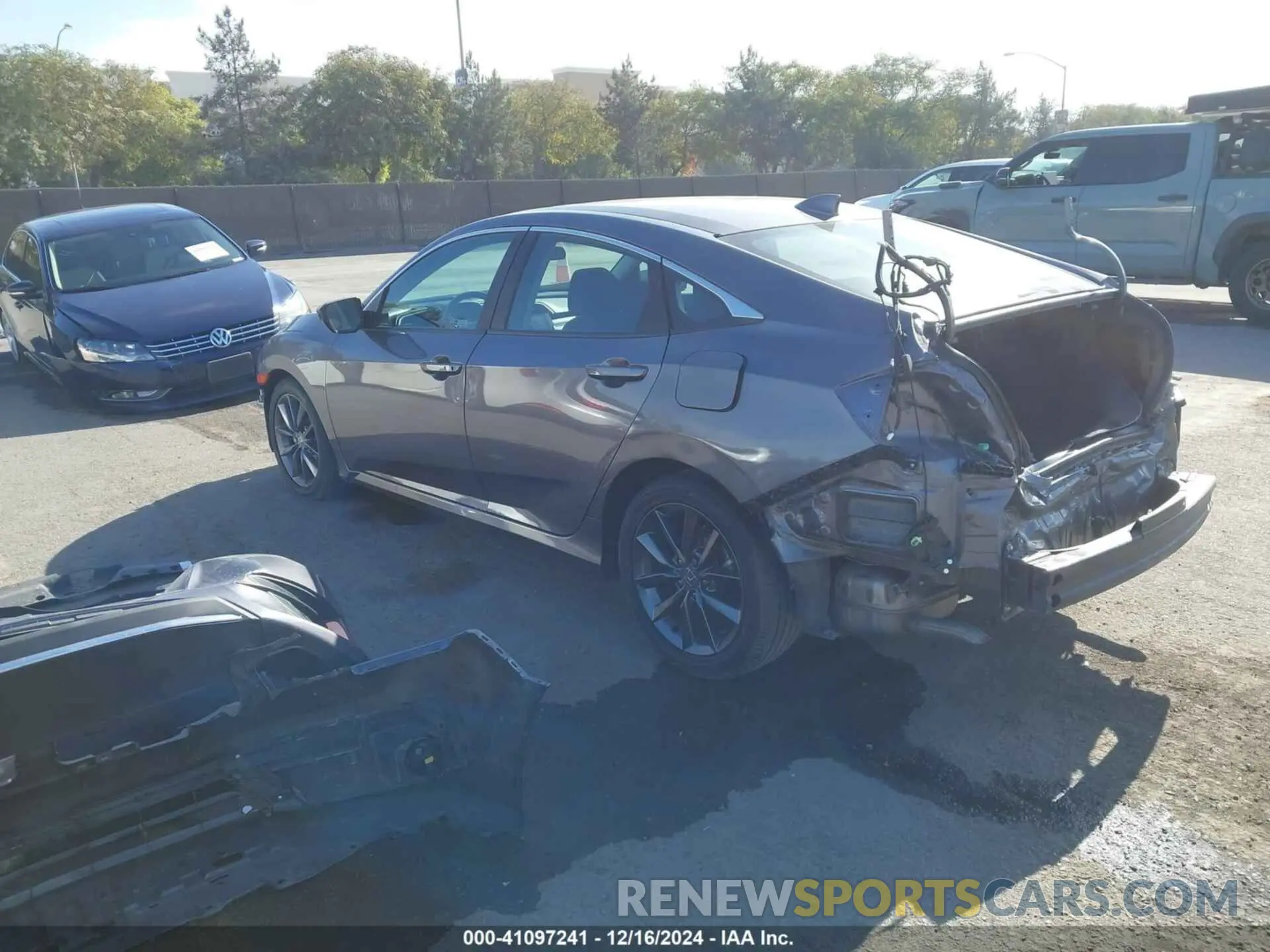 3 fotografías del automóvil dañado 19XFC1F30ME206537 HONDA CIVIC 2021