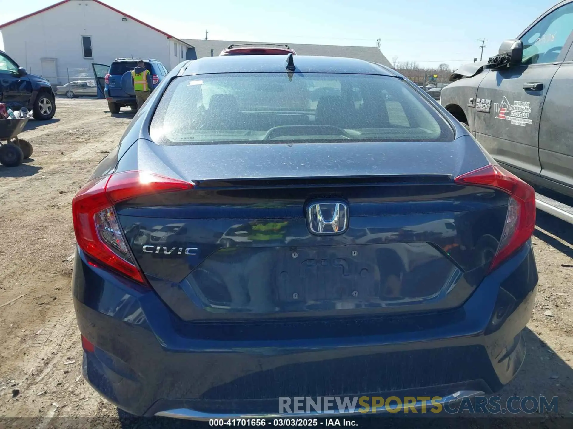 16 fotografías del automóvil dañado 19XFC1F32ME208421 HONDA CIVIC 2021