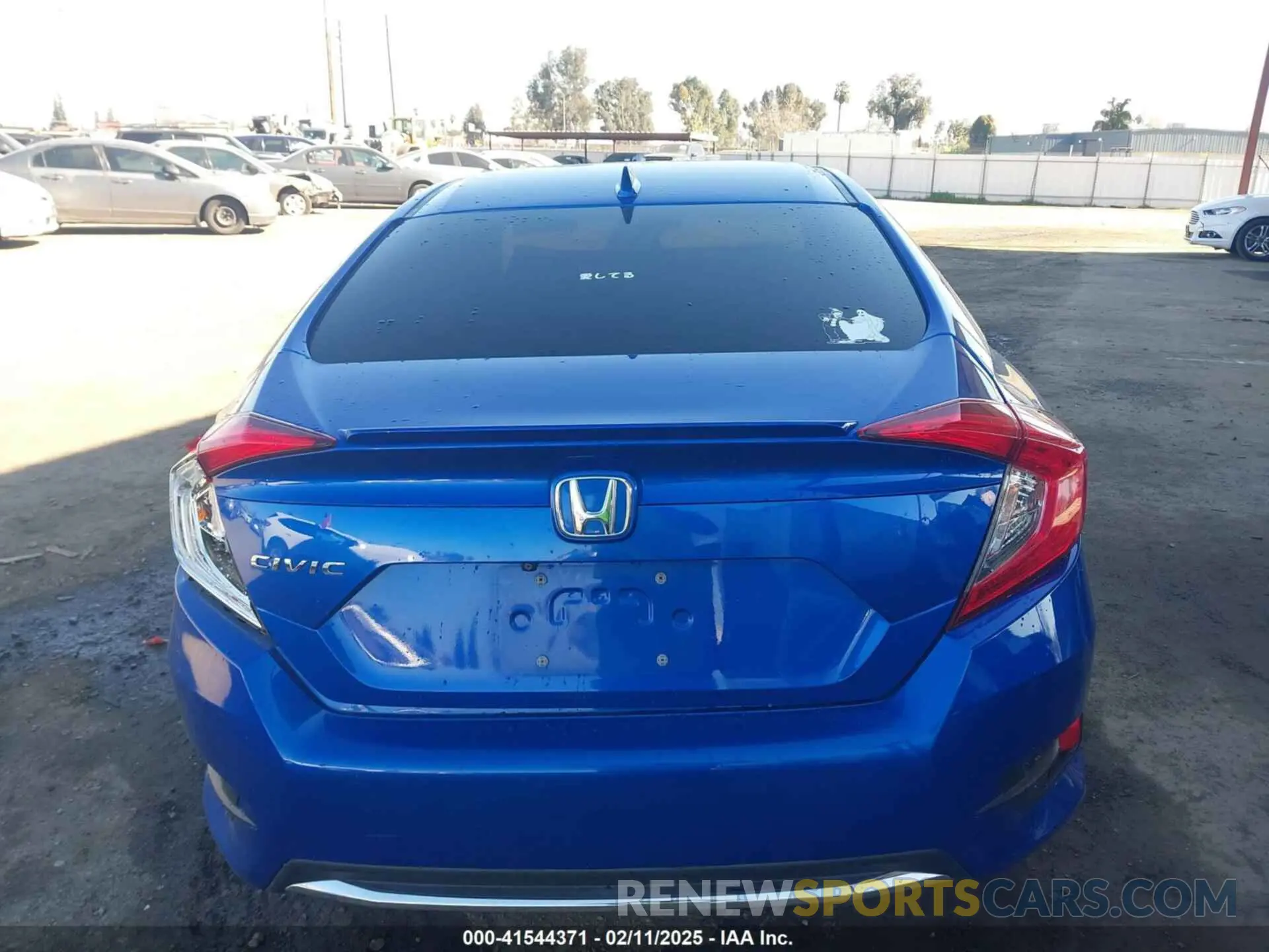 16 fotografías del automóvil dañado 19XFC1F33ME207410 HONDA CIVIC 2021
