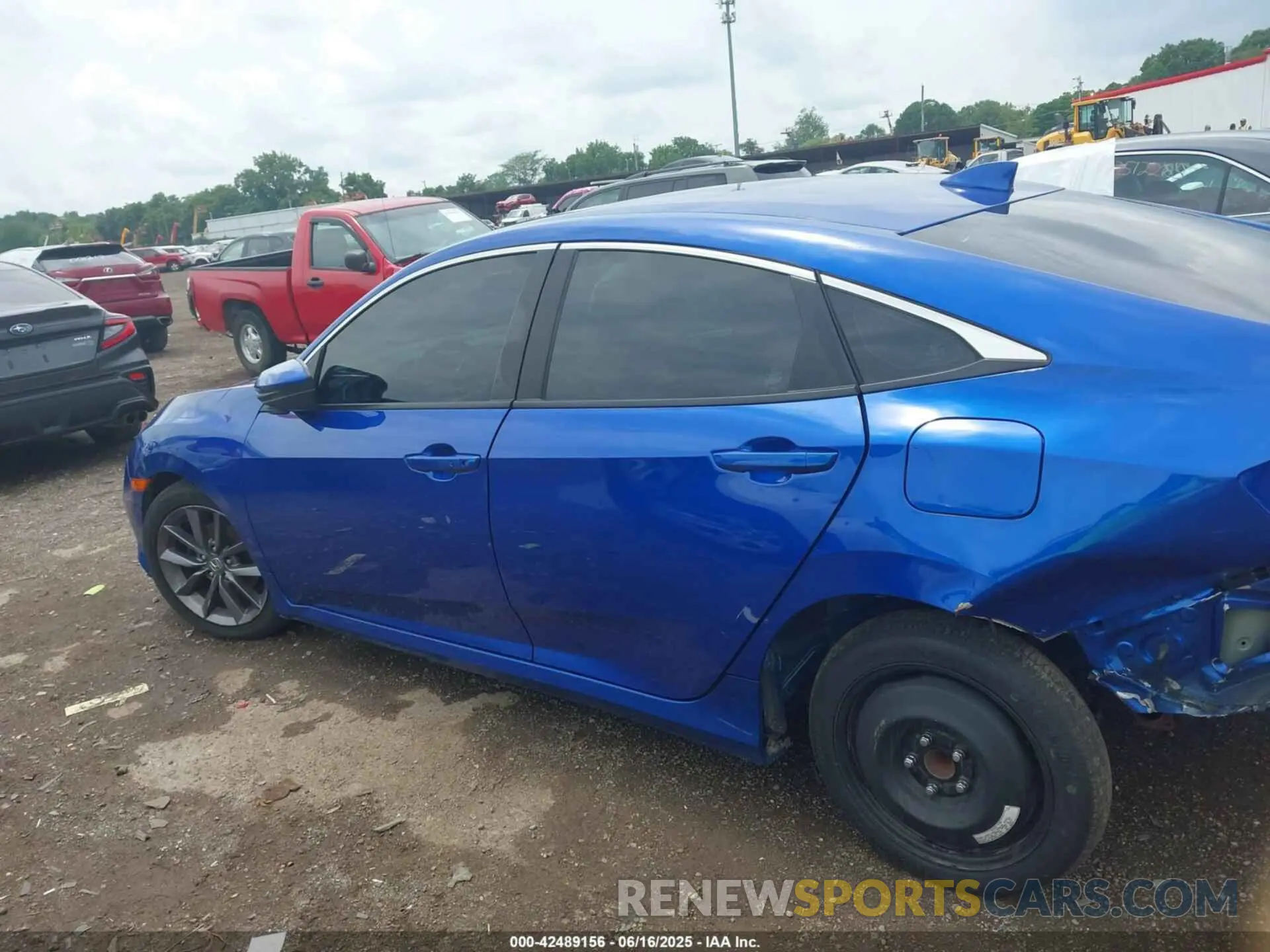 15 fotografías del automóvil dañado 19XFC1F37ME006707 HONDA CIVIC 2021