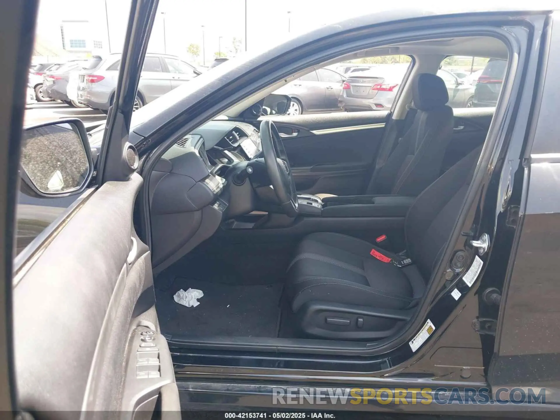 5 fotografías del automóvil dañado 19XFC1F37ME205238 HONDA CIVIC 2021