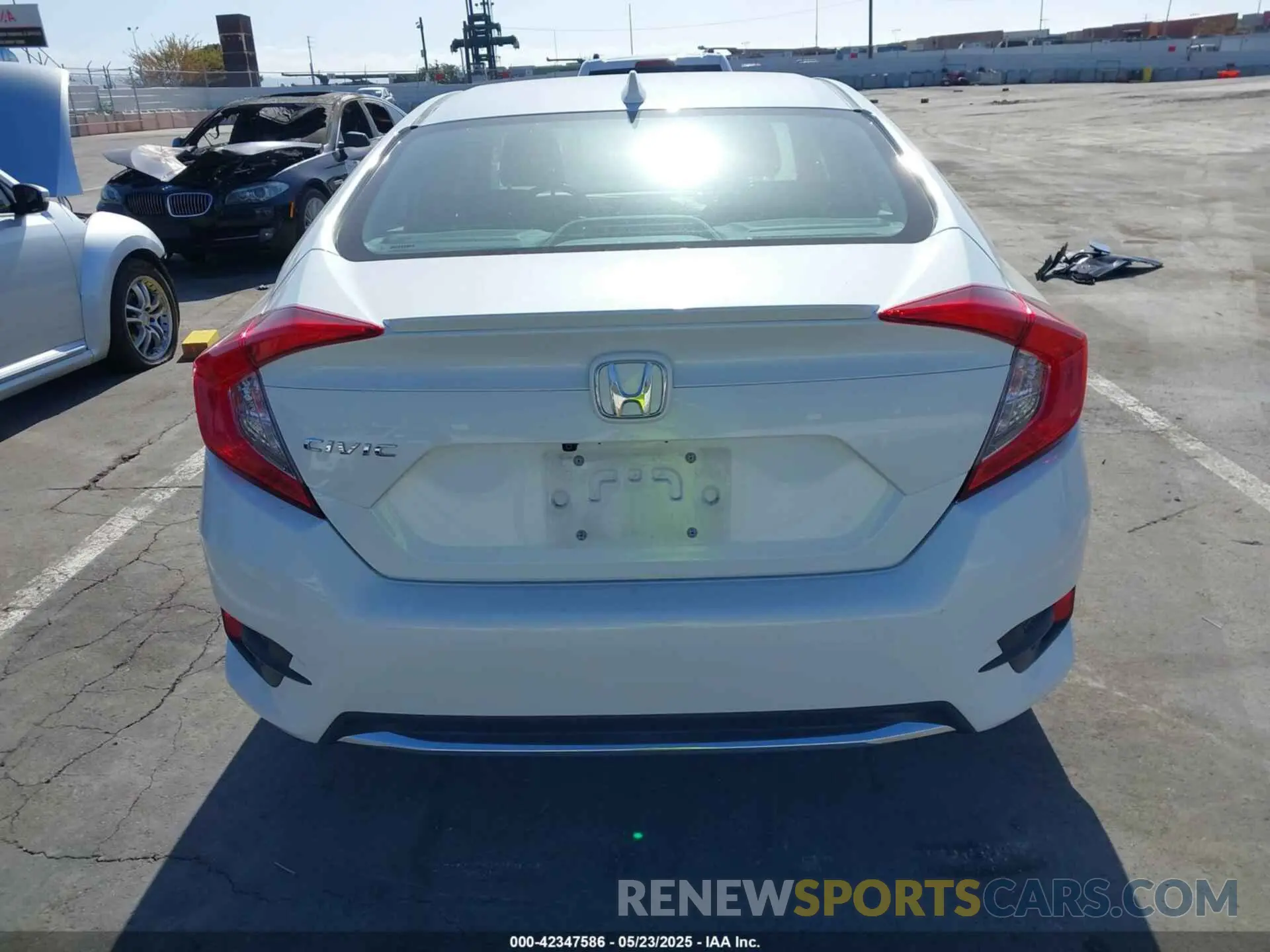 16 fotografías del automóvil dañado 19XFC1F73ME202145 HONDA CIVIC 2021