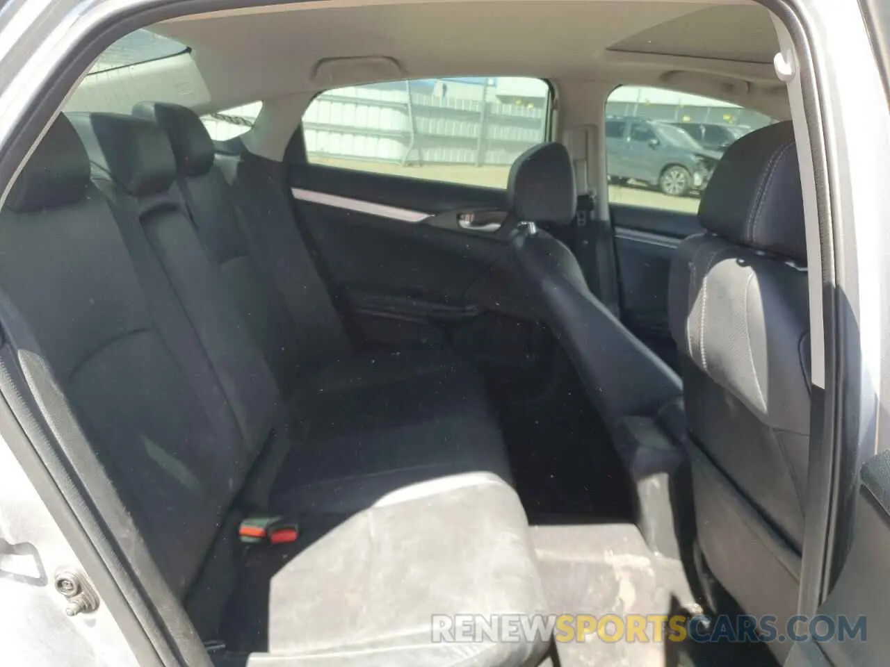 10 fotografías del automóvil dañado 19XFC1F74ME208536 HONDA CIVIC 2021