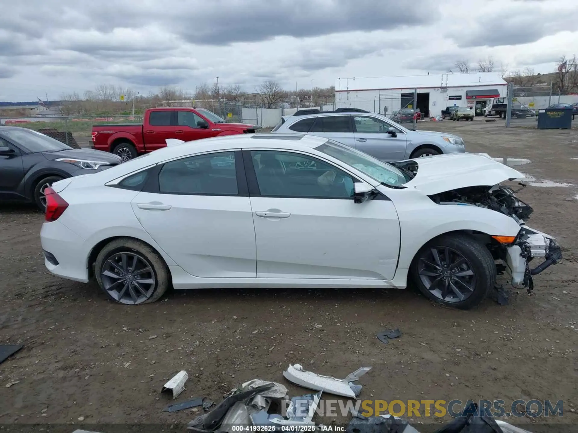 14 fotografías del automóvil dañado 19XFC1F7XME005554 HONDA CIVIC 2021