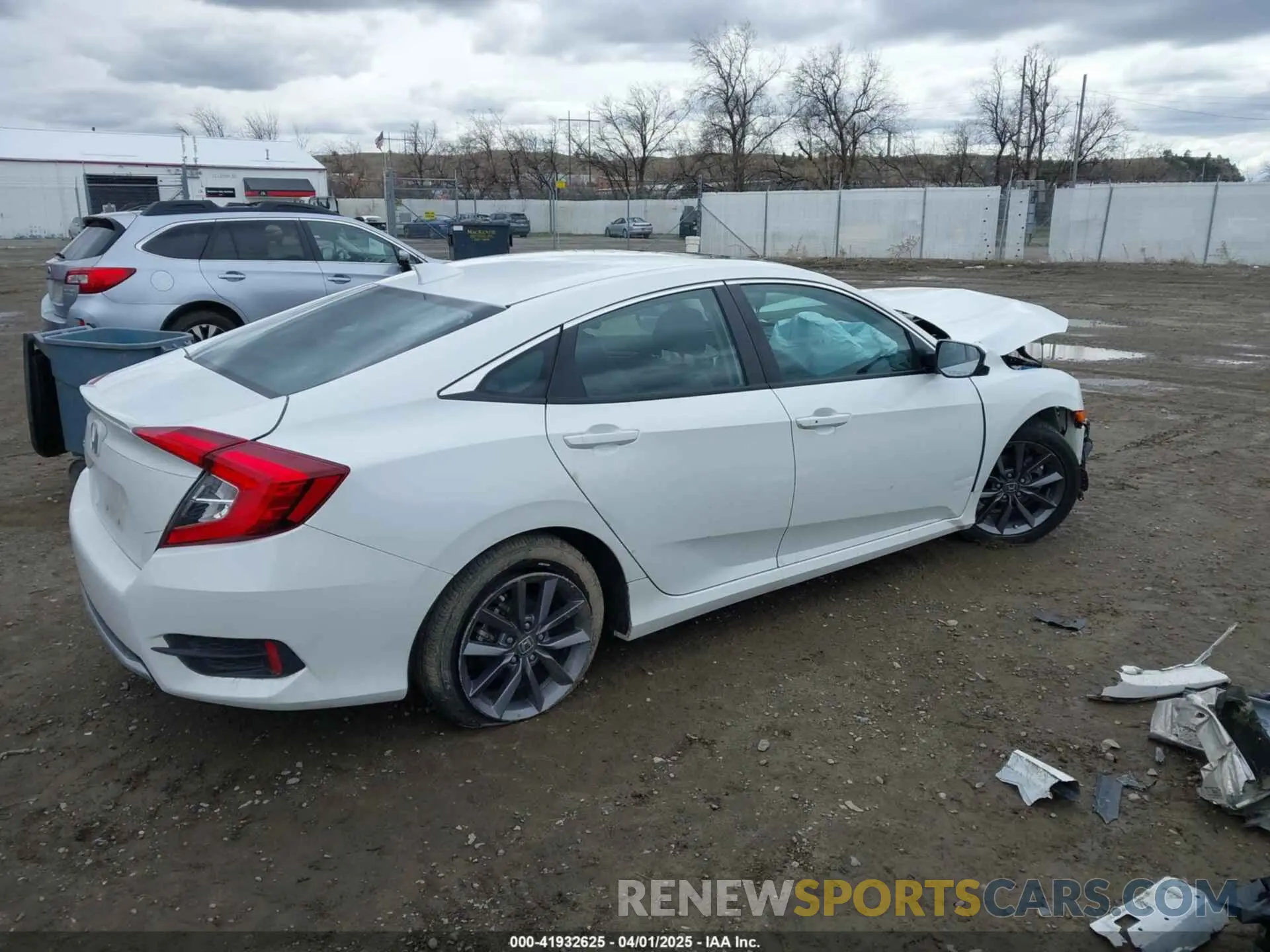 4 fotografías del automóvil dañado 19XFC1F7XME005554 HONDA CIVIC 2021