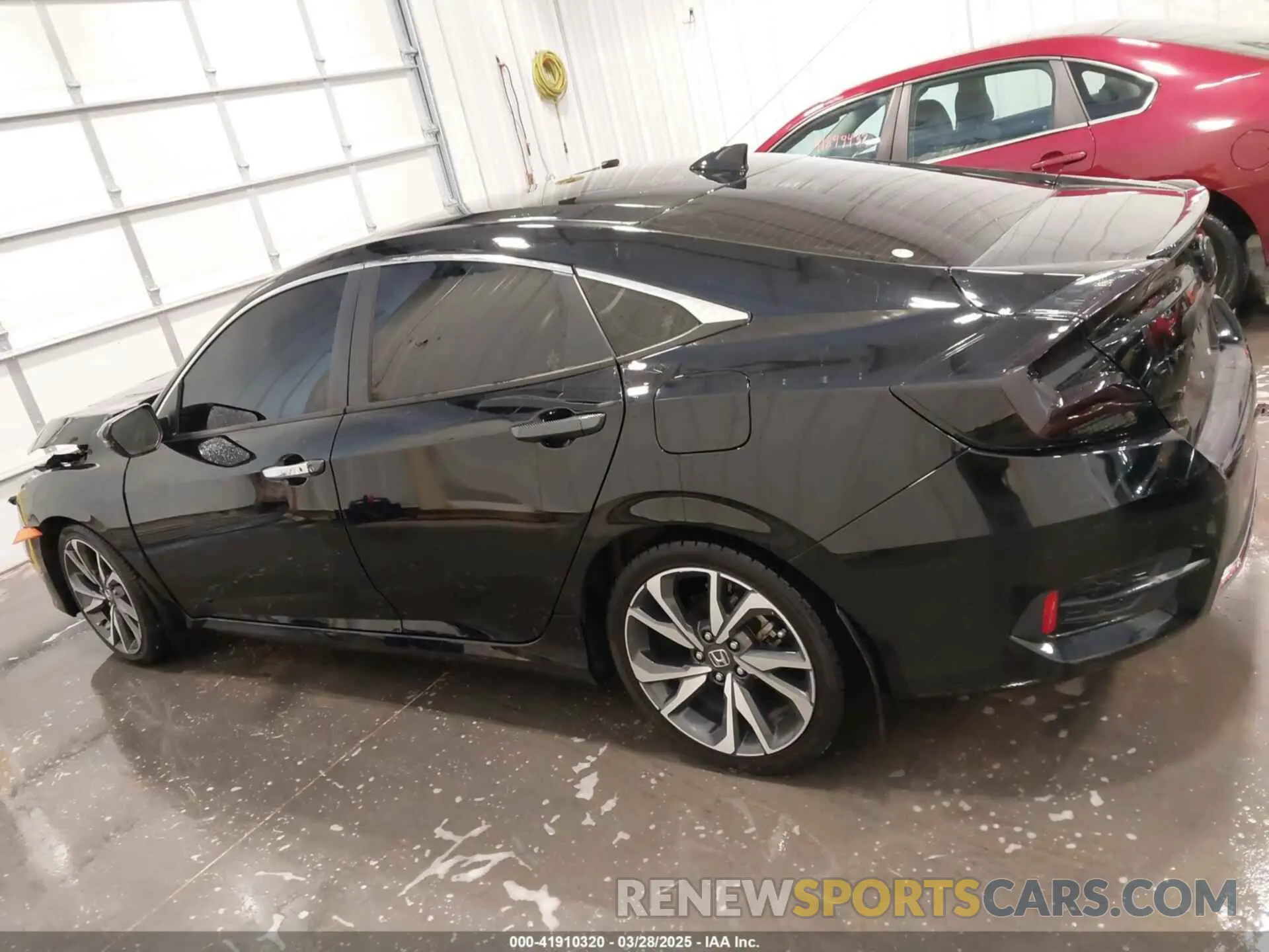 14 fotografías del automóvil dañado 19XFC1F96ME210323 HONDA CIVIC 2021