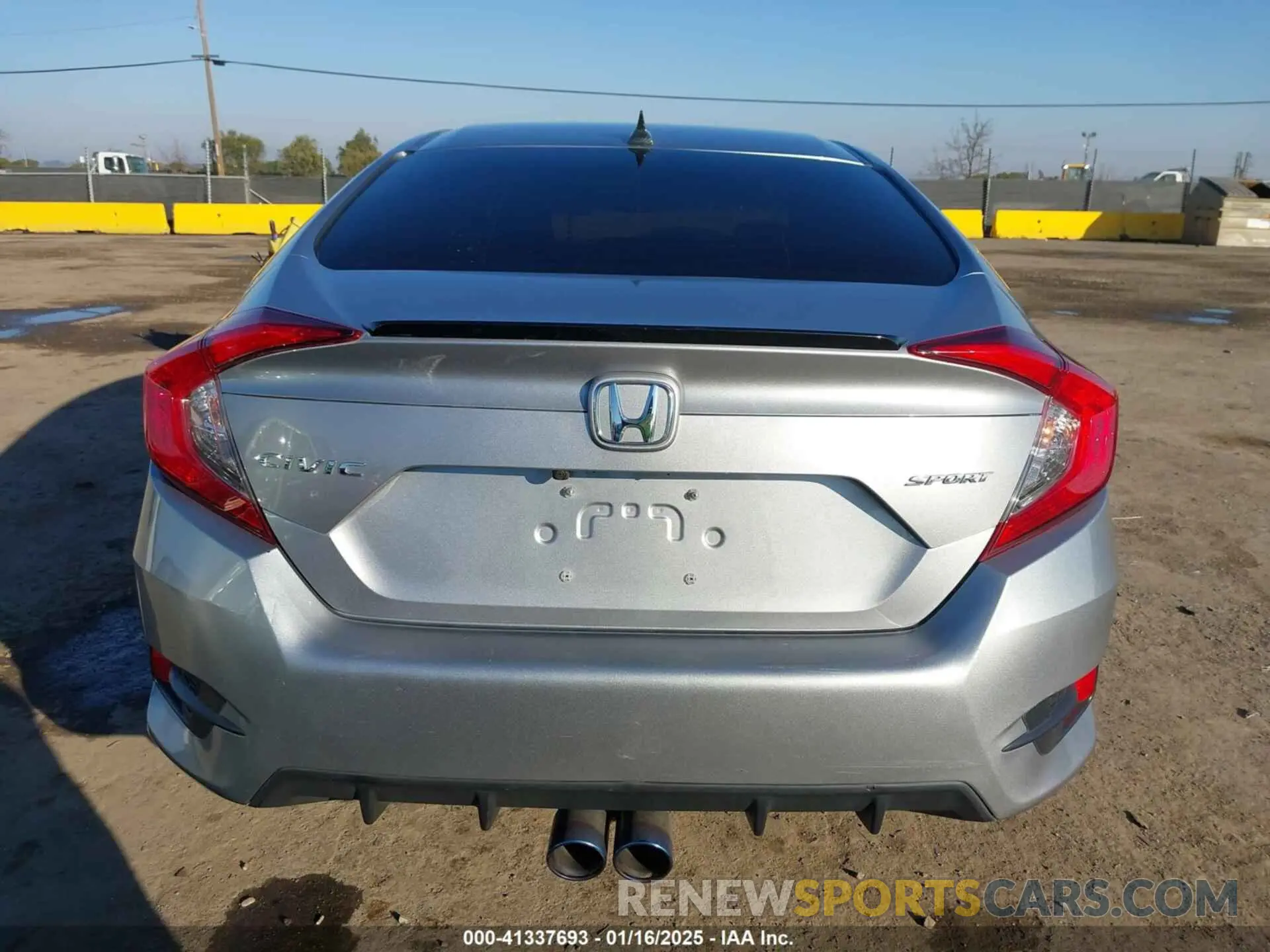 16 fotografías del automóvil dañado 19XFC2F84ME002311 HONDA CIVIC 2021