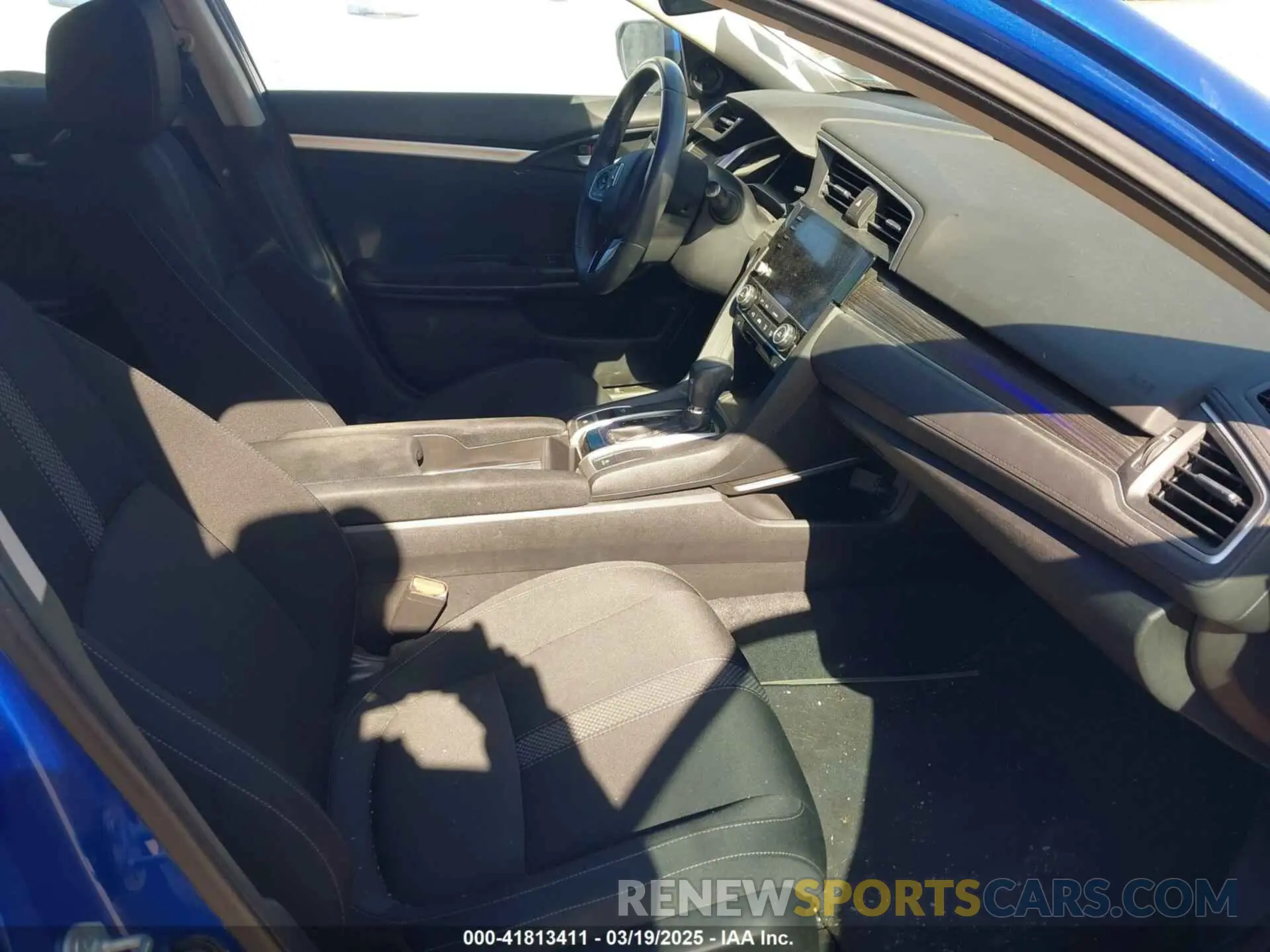 5 fotografías del automóvil dañado 2HGFC1F33MH701322 HONDA CIVIC 2021