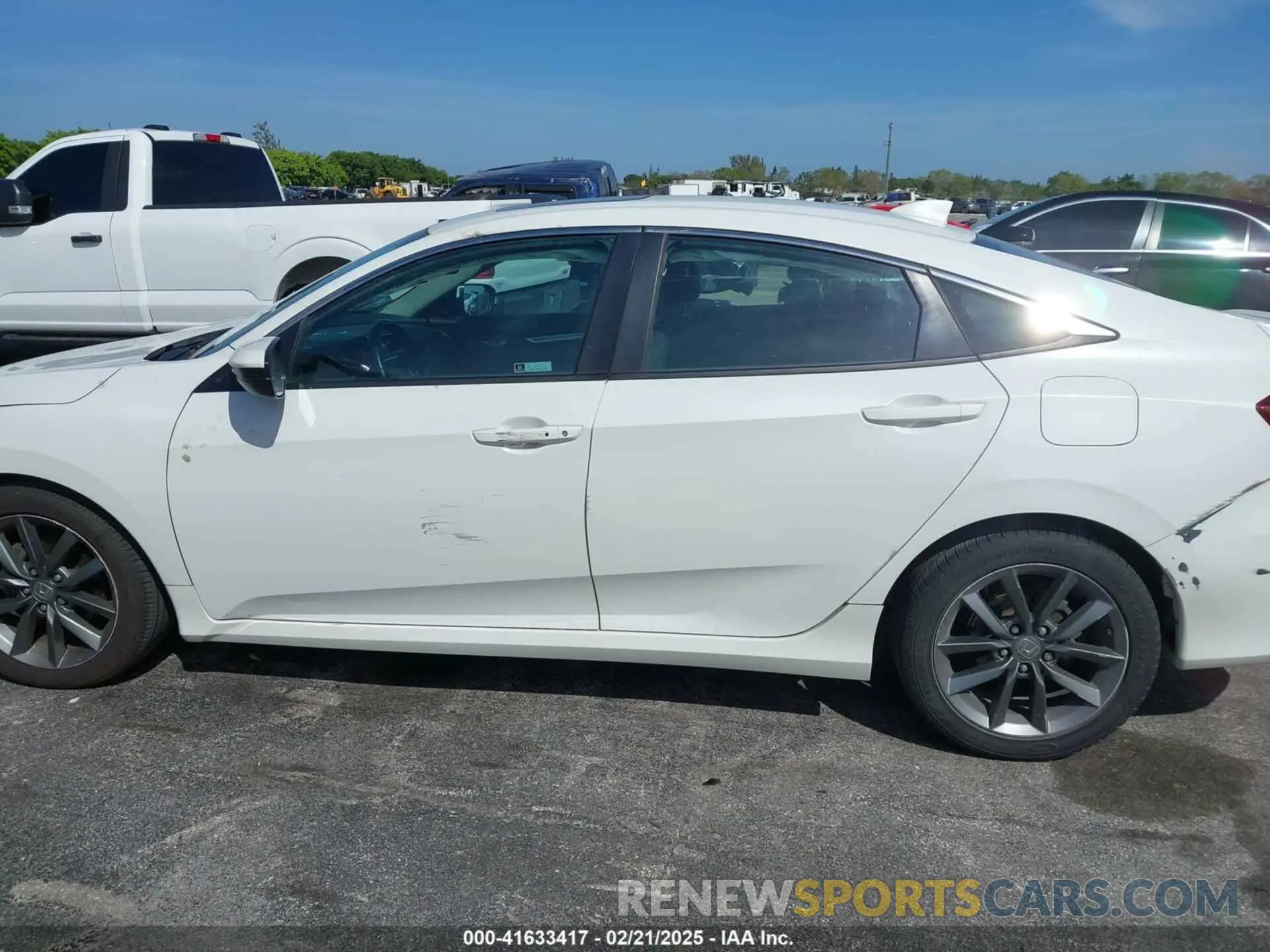 14 fotografías del automóvil dañado 2HGFC1F37MH700657 HONDA CIVIC 2021